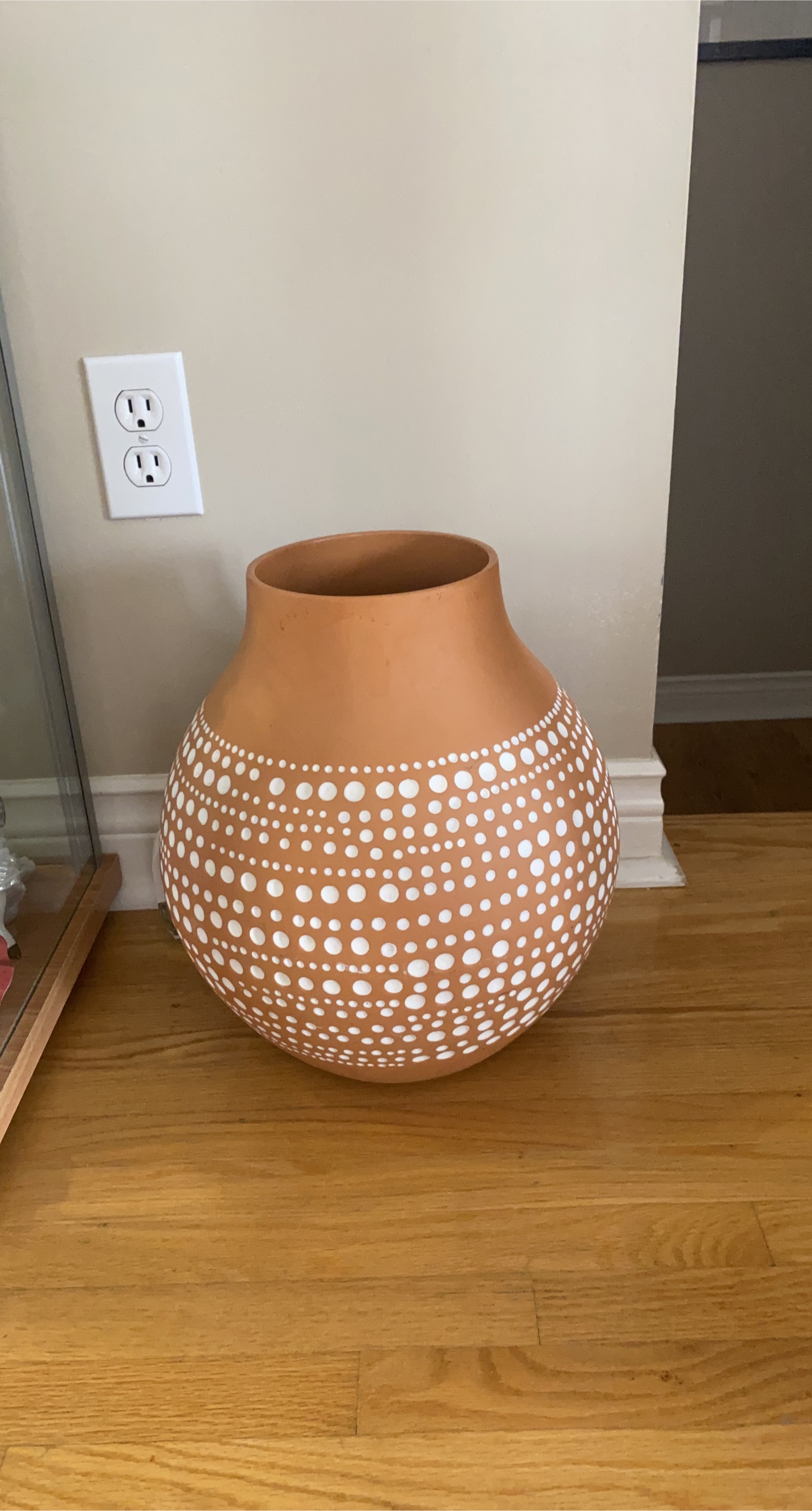 Terracotta Vase with White Dot Pattern thumbnail