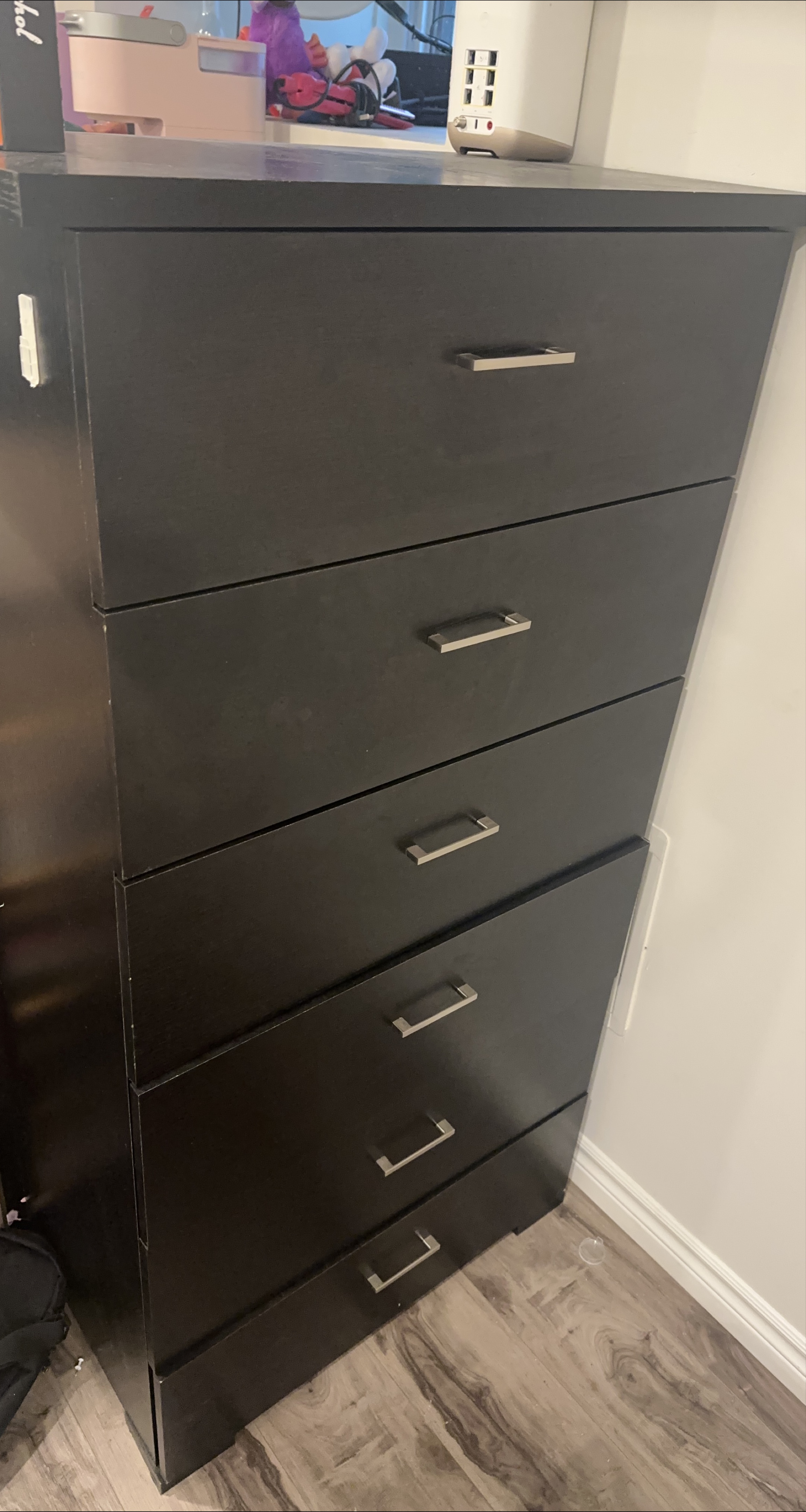 Dark Brown 5-Drawer Dresser