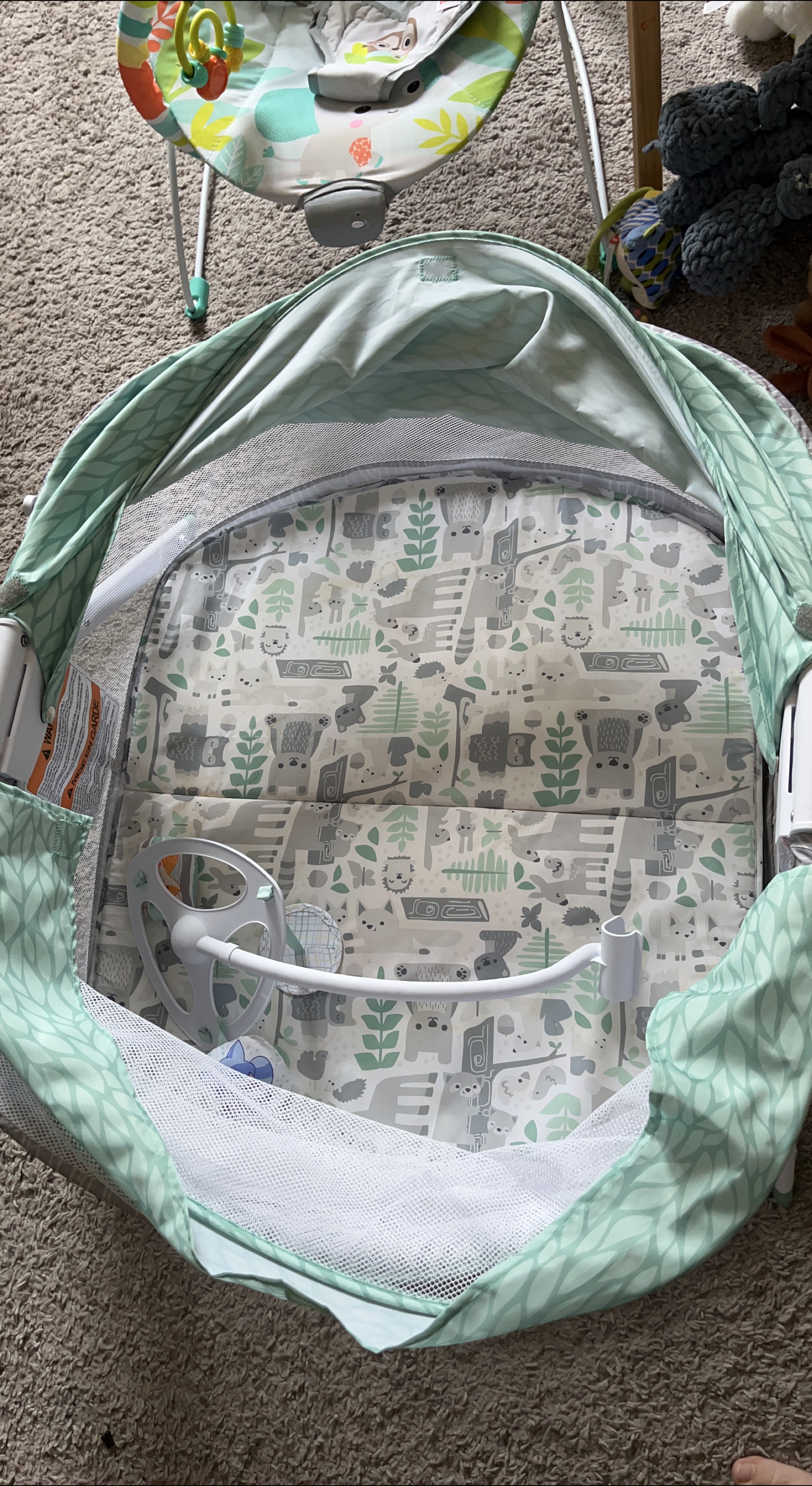Summer Infant Bassinet with Canopy thumbnail
