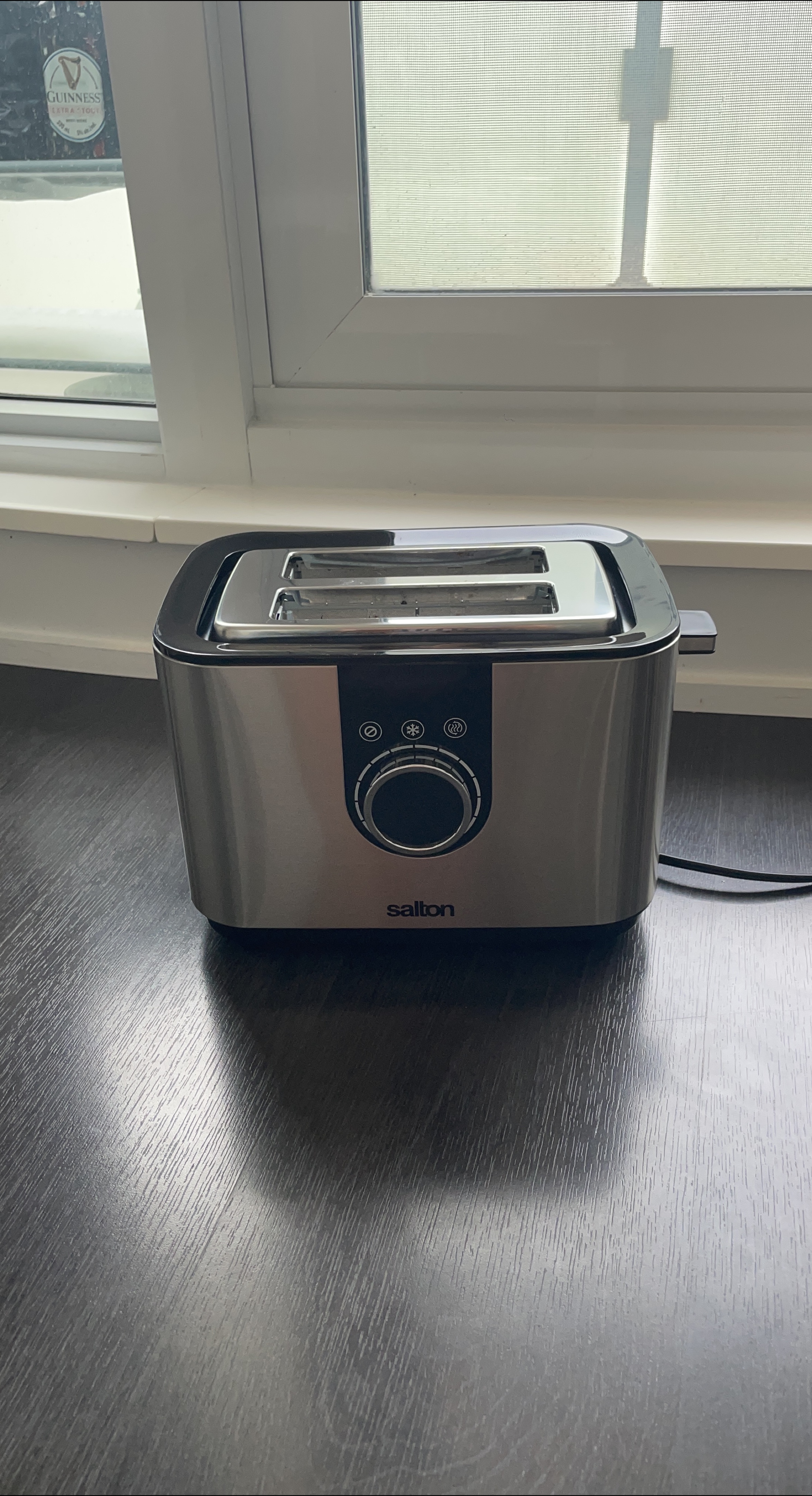 Salton Stainless Steel Digital 2-Slice Toaster thumbnail