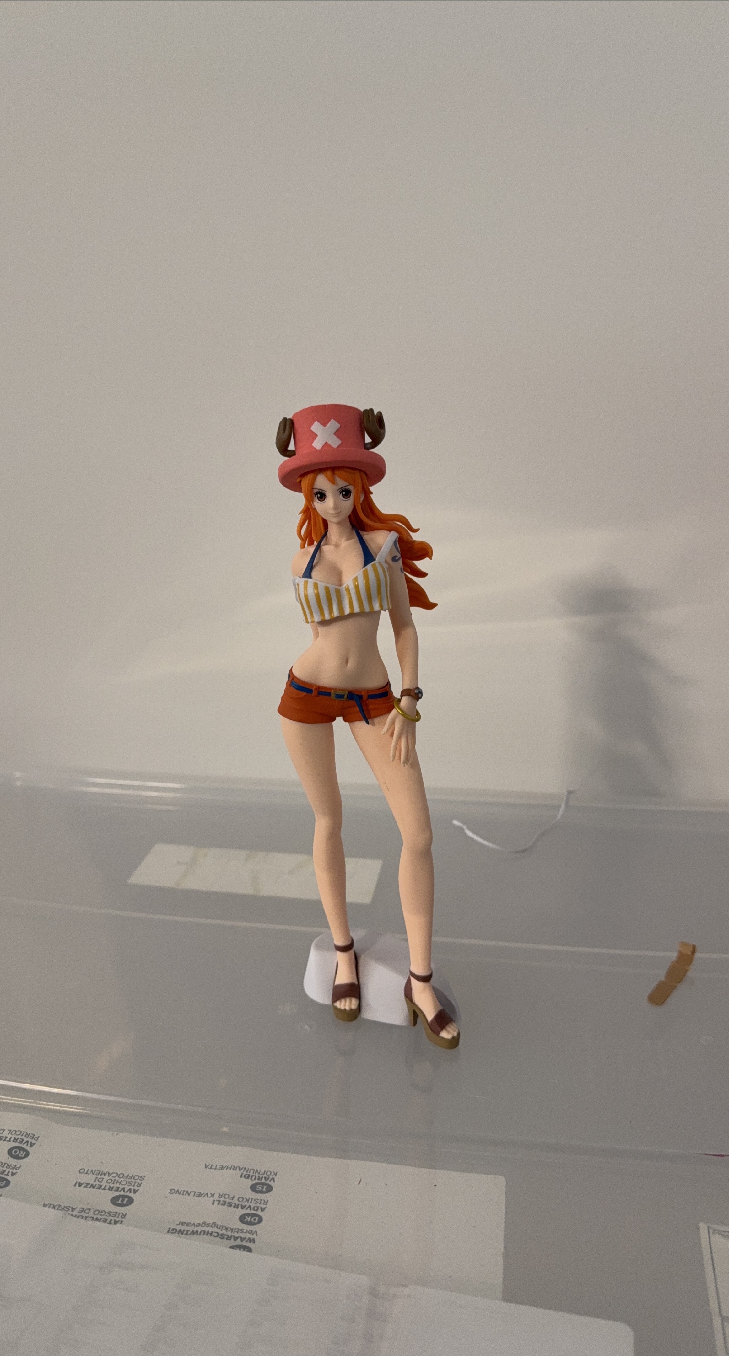 One Piece Nami Tony Tony Chopper Figure thumbnail