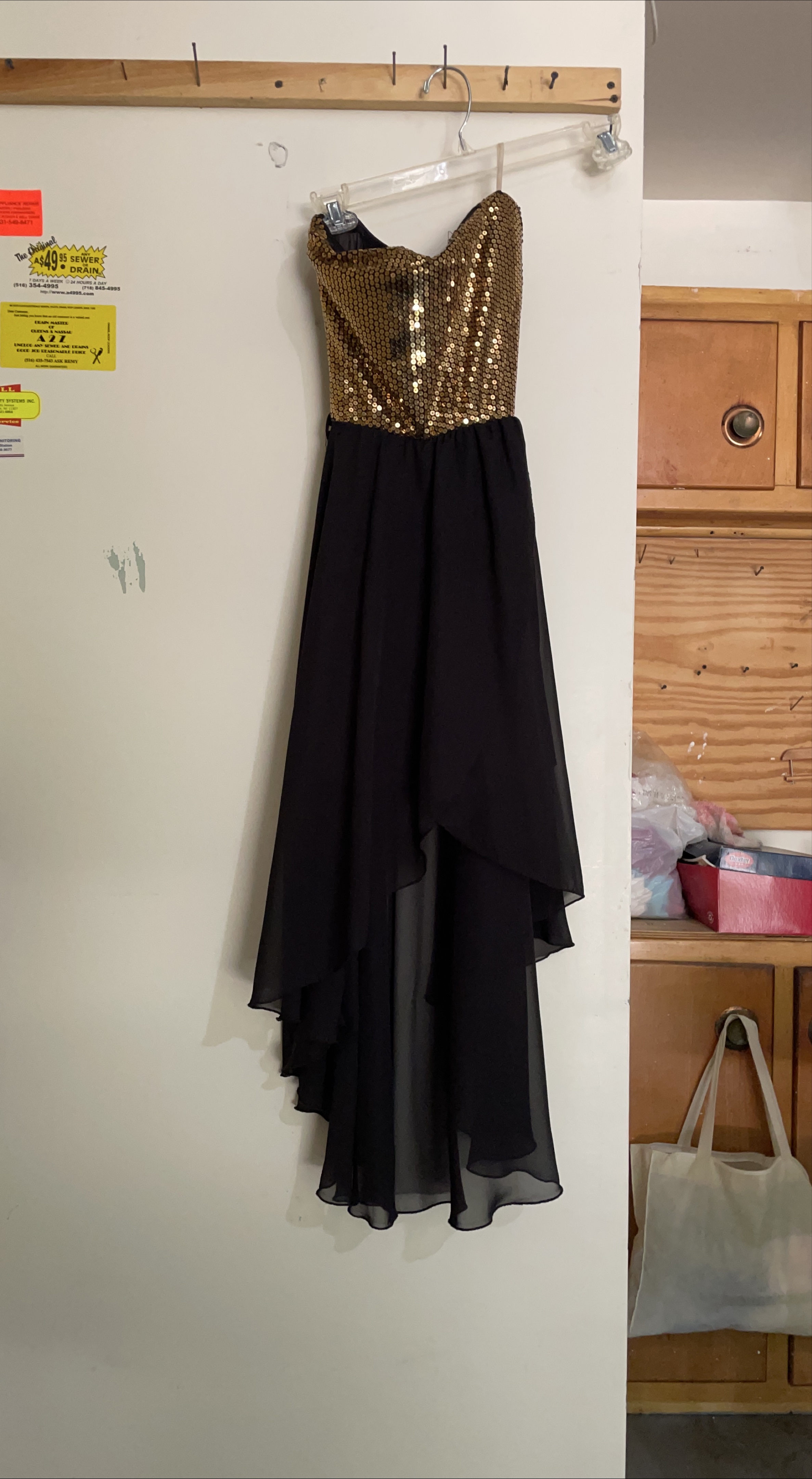 Black & Gold Sequin Party Dress thumbnail