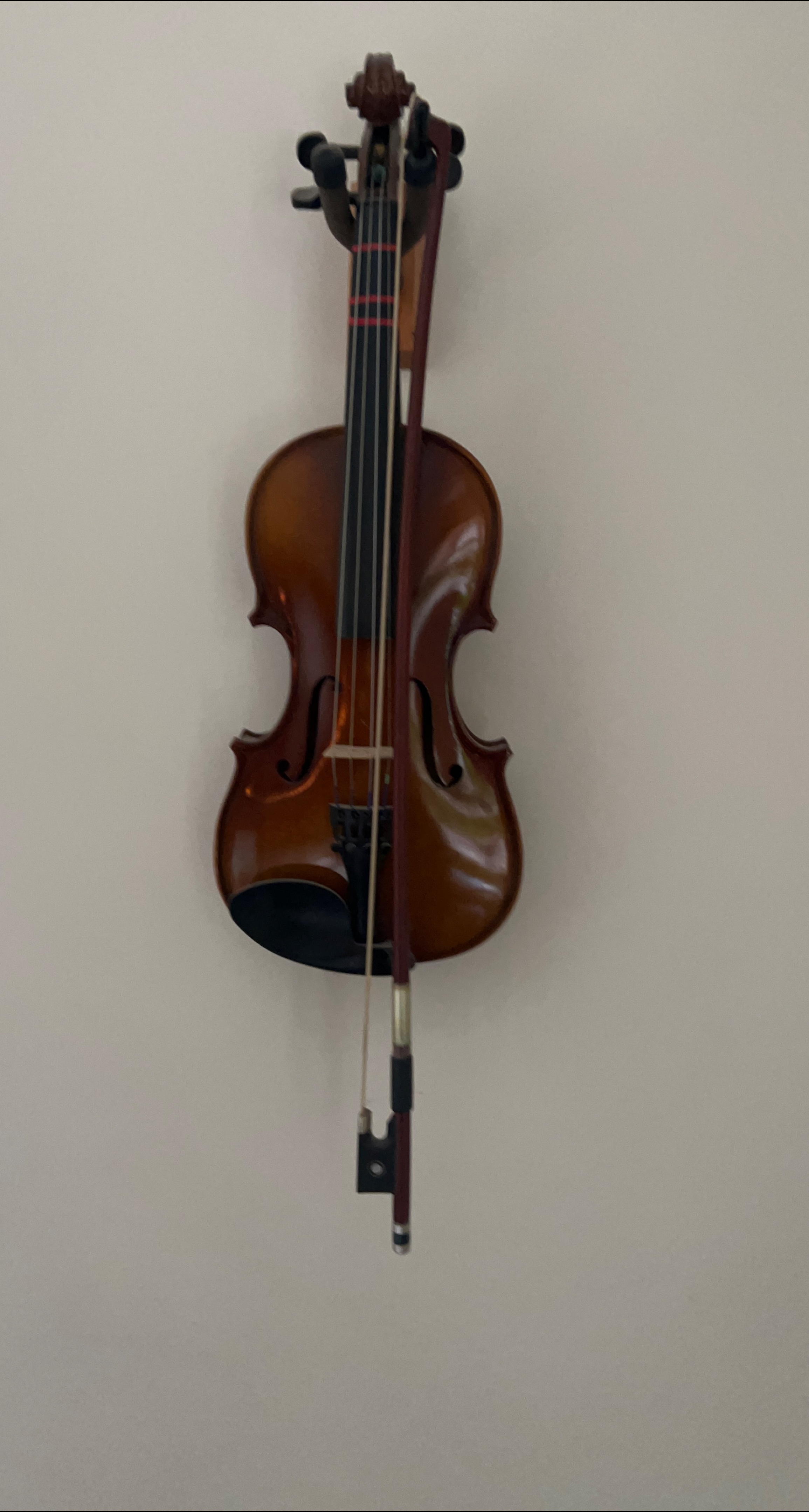 Violin with Bow thumbnail