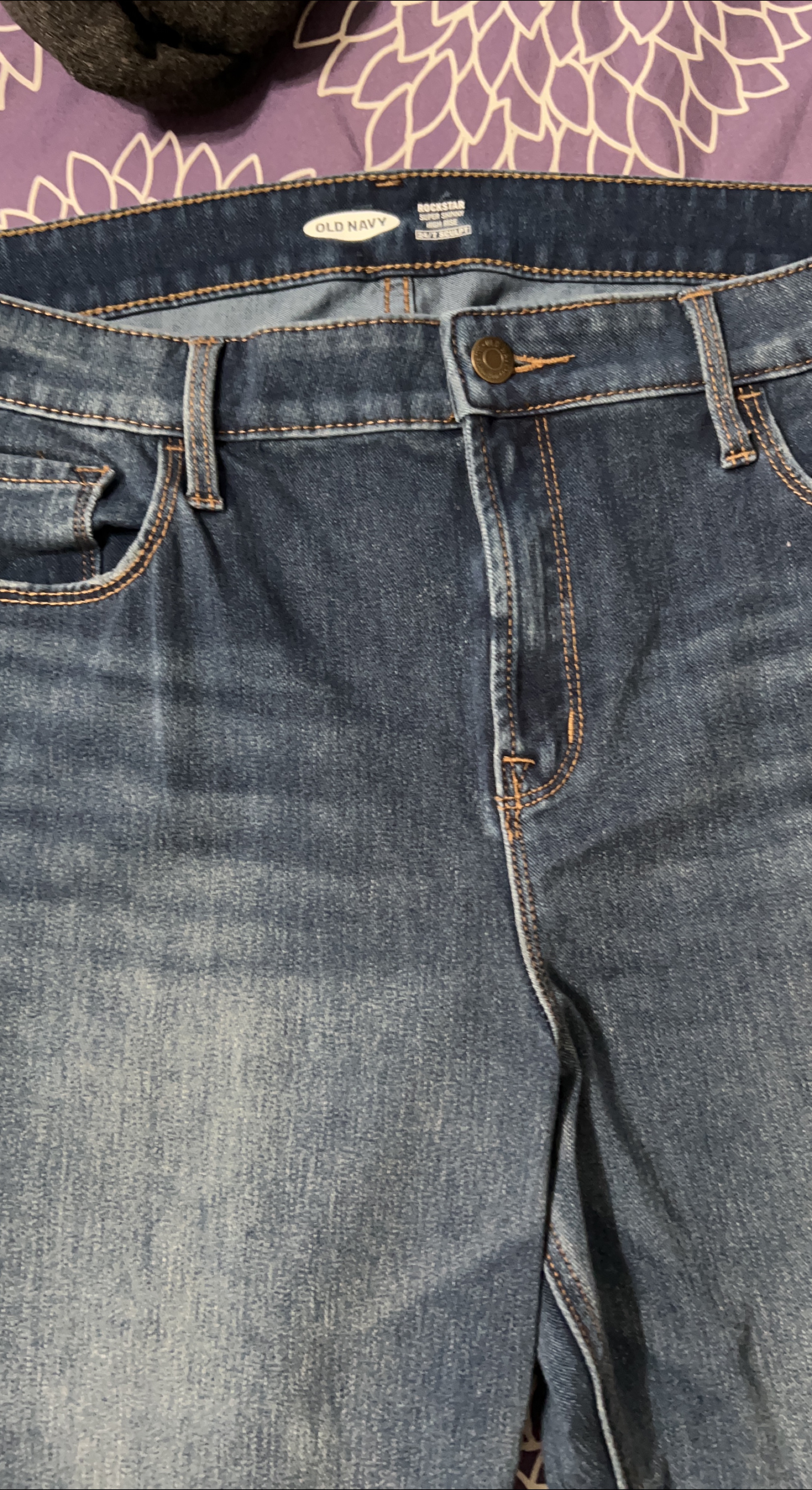 Old Navy Rockstar Super Skinny High Rise Jeans thumbnail