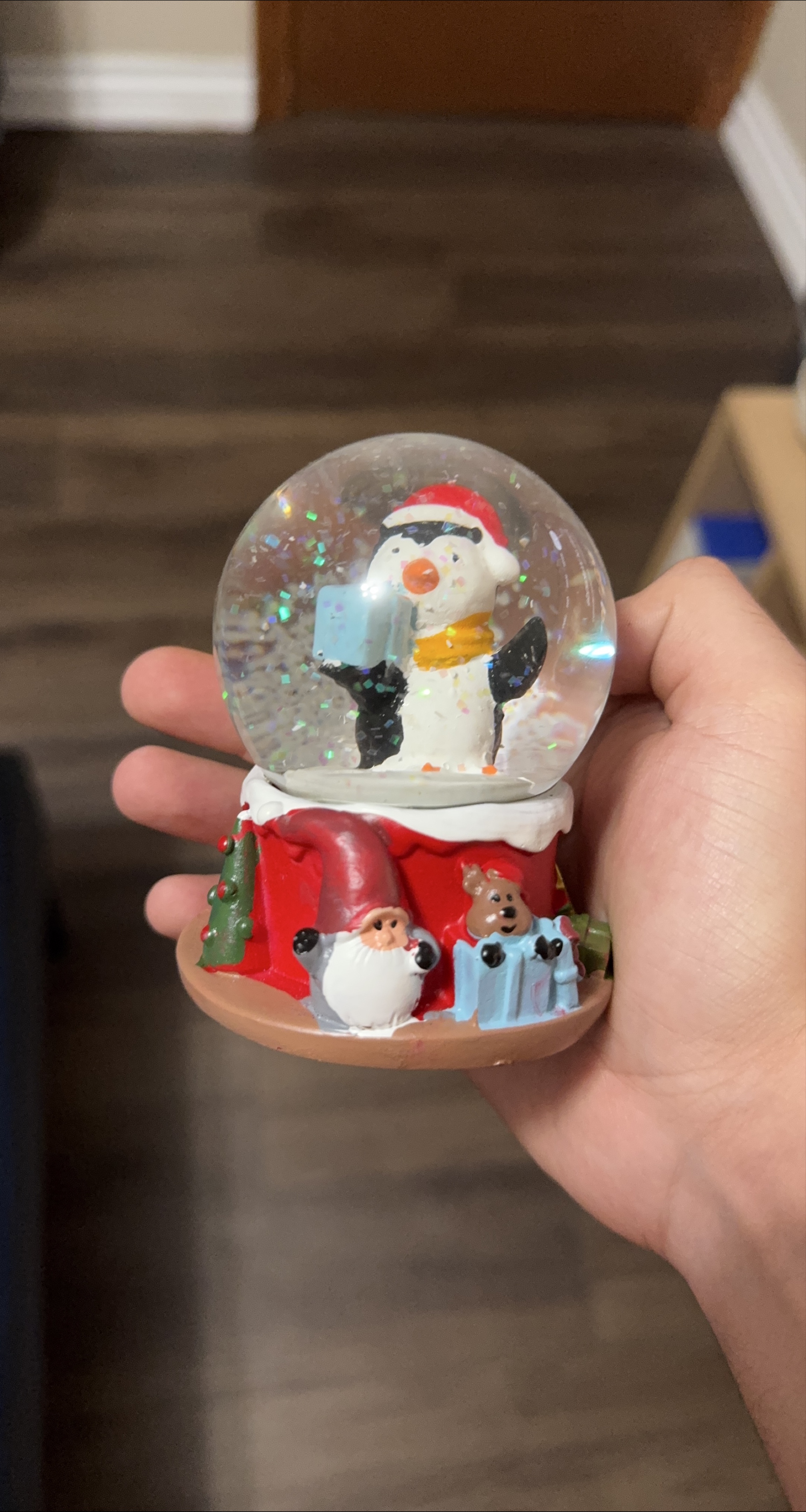 Christmas Penguin Snow Globe thumbnail
