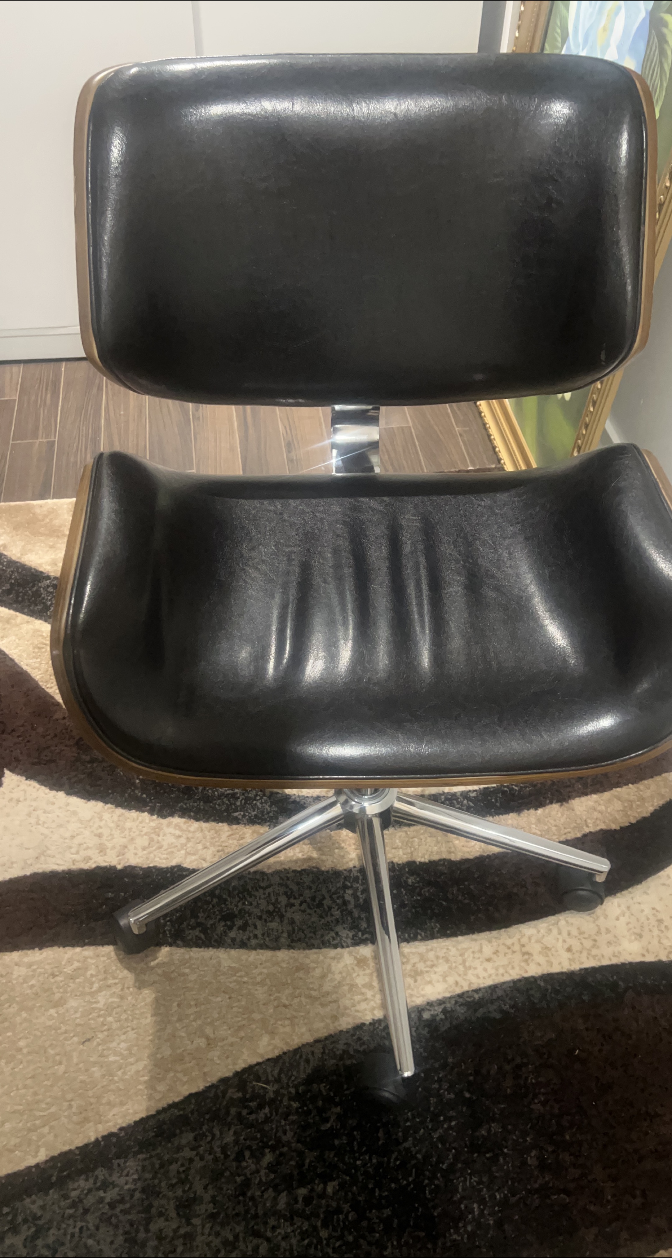 Black Leather Office Chair thumbnail