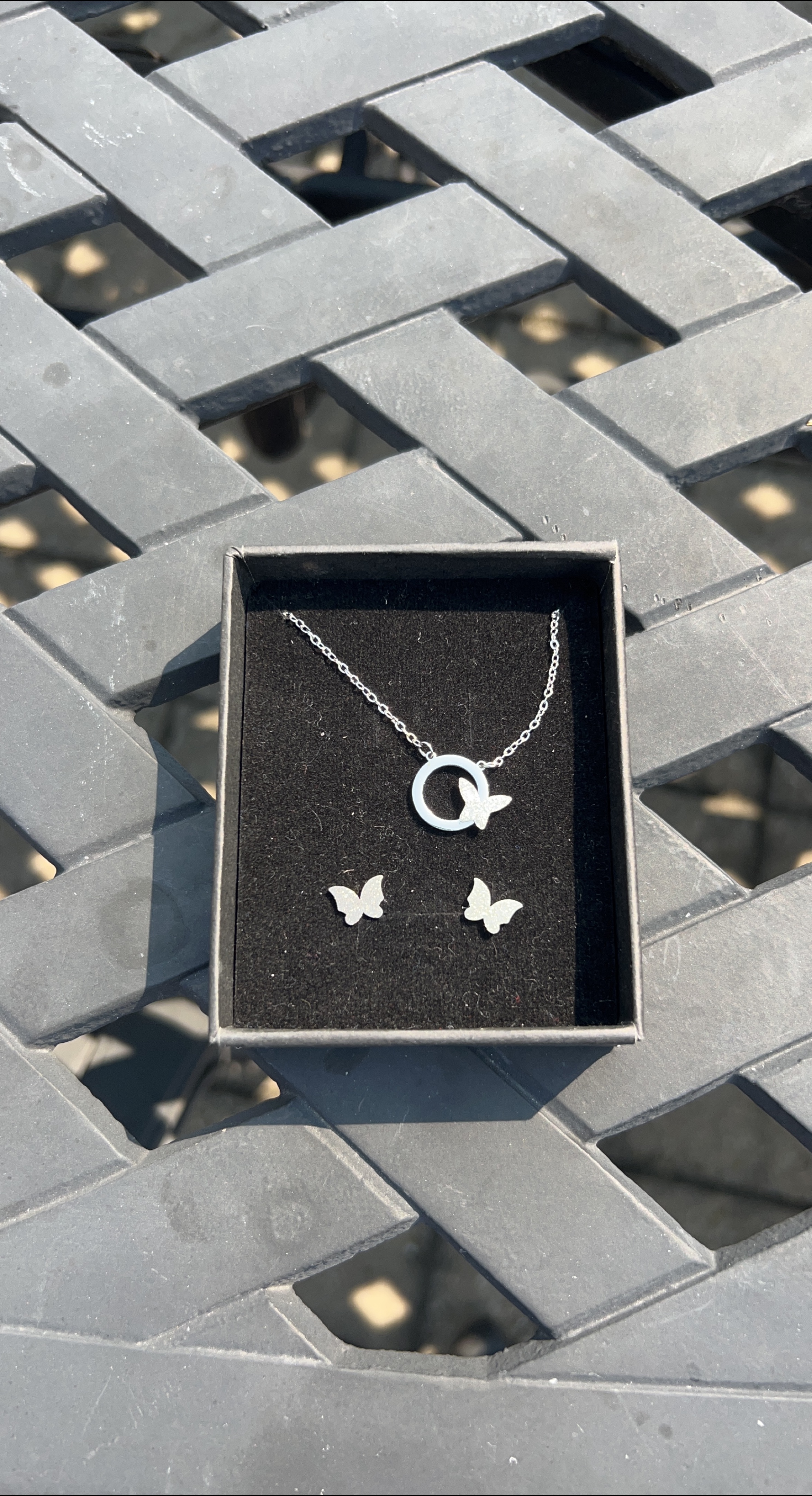 Butterfly Necklace & Earring Set thumbnail