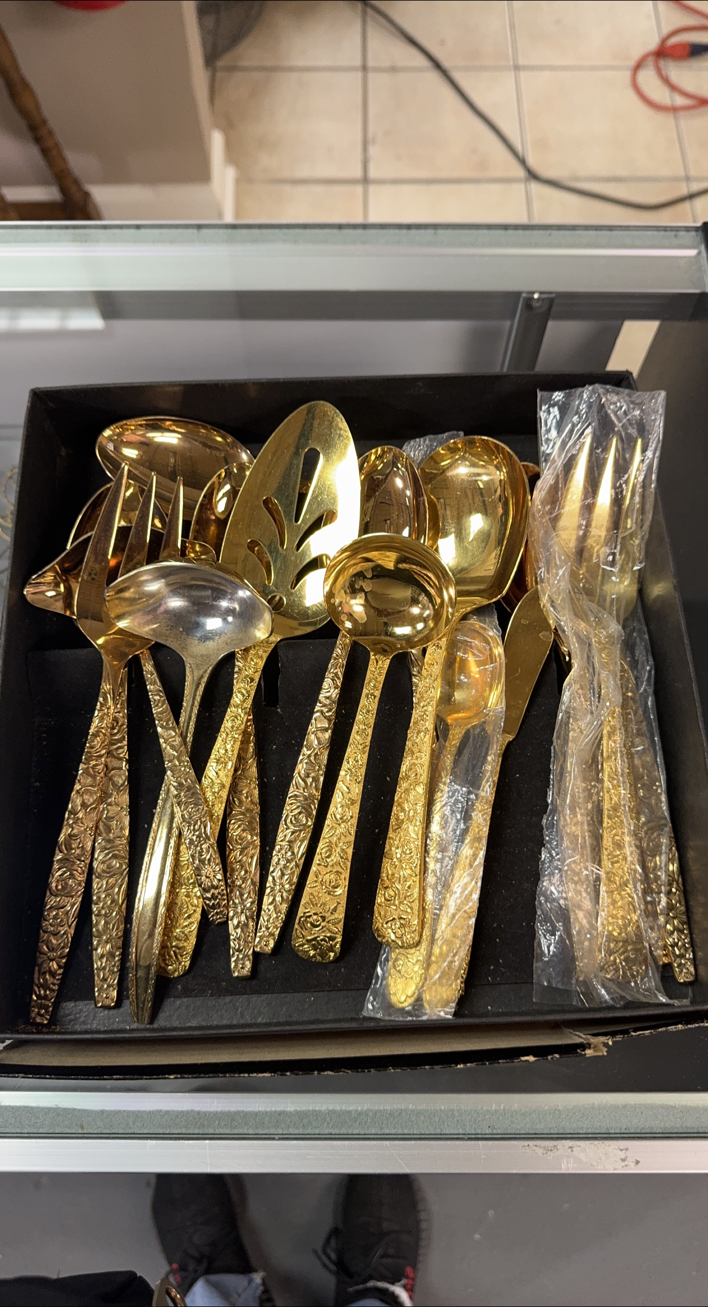 Gold-Tone Flatware Set thumbnail