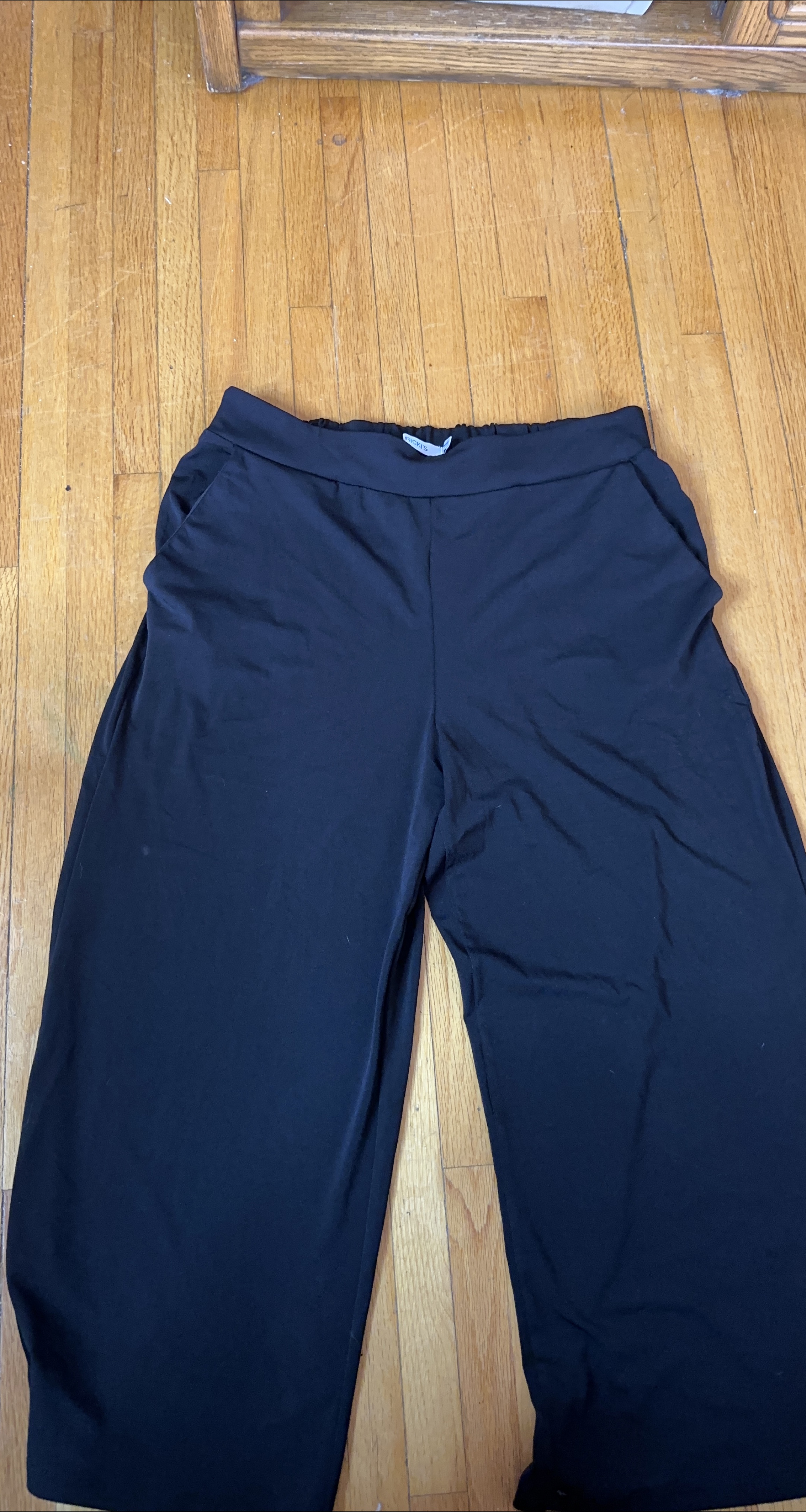 Ricki's Black Culottes - Size M thumbnail