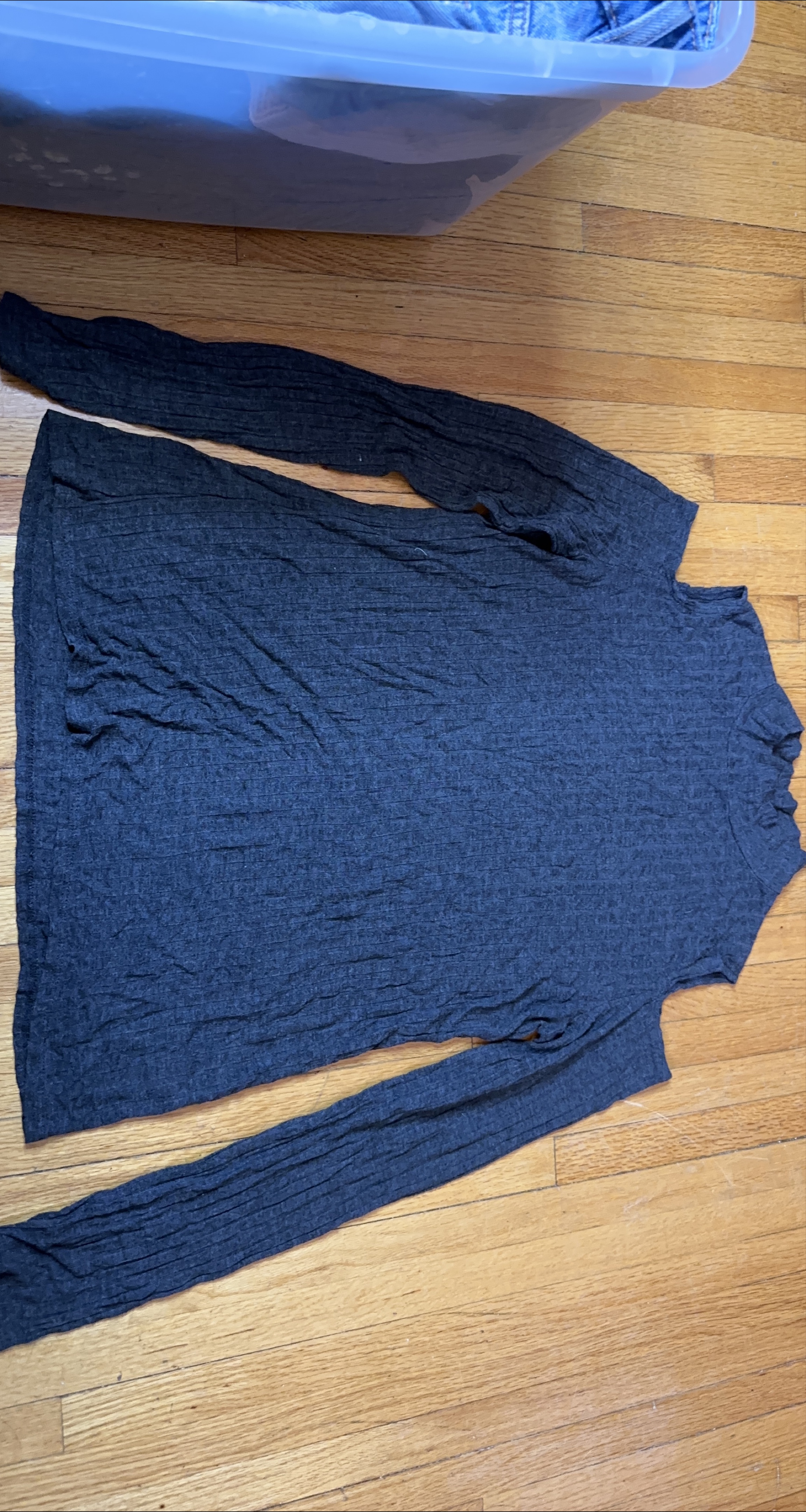 NYTT Long Sleeve Top - Size M thumbnail