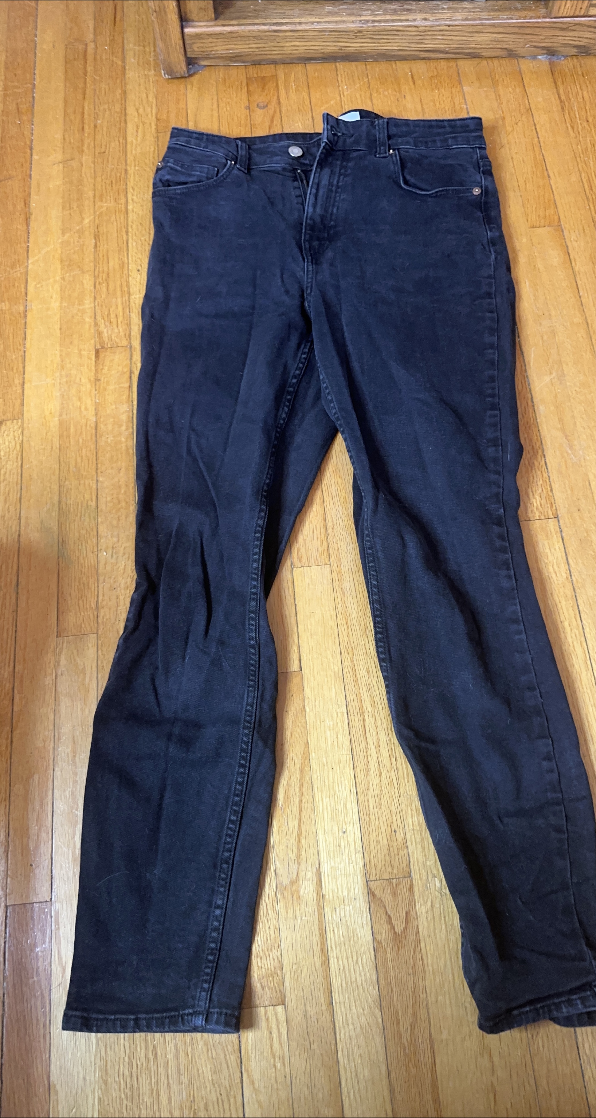 H&M Black Denim Jeans - Size 8 thumbnail