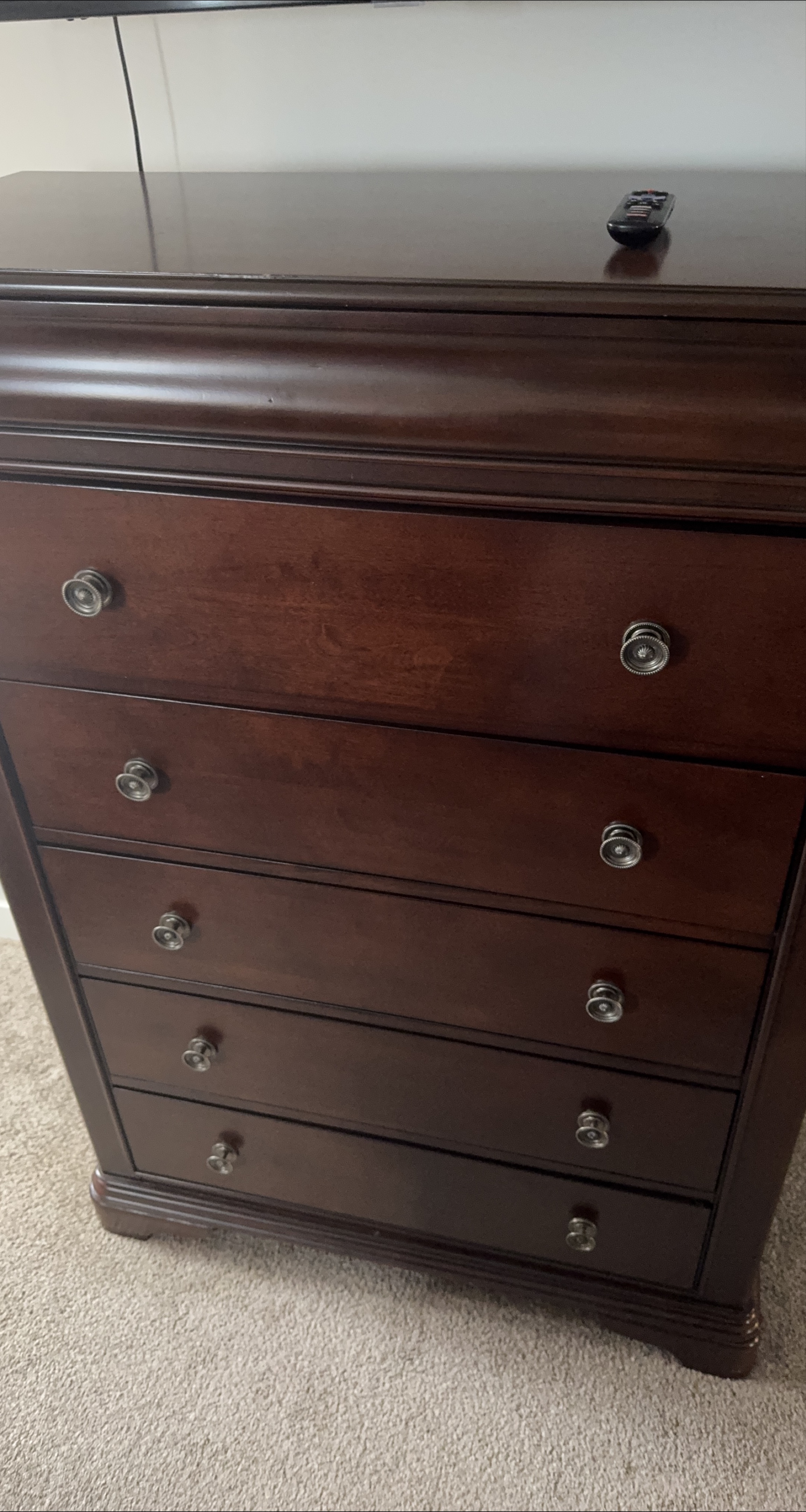 Wooden Dresser - 5 Drawers thumbnail