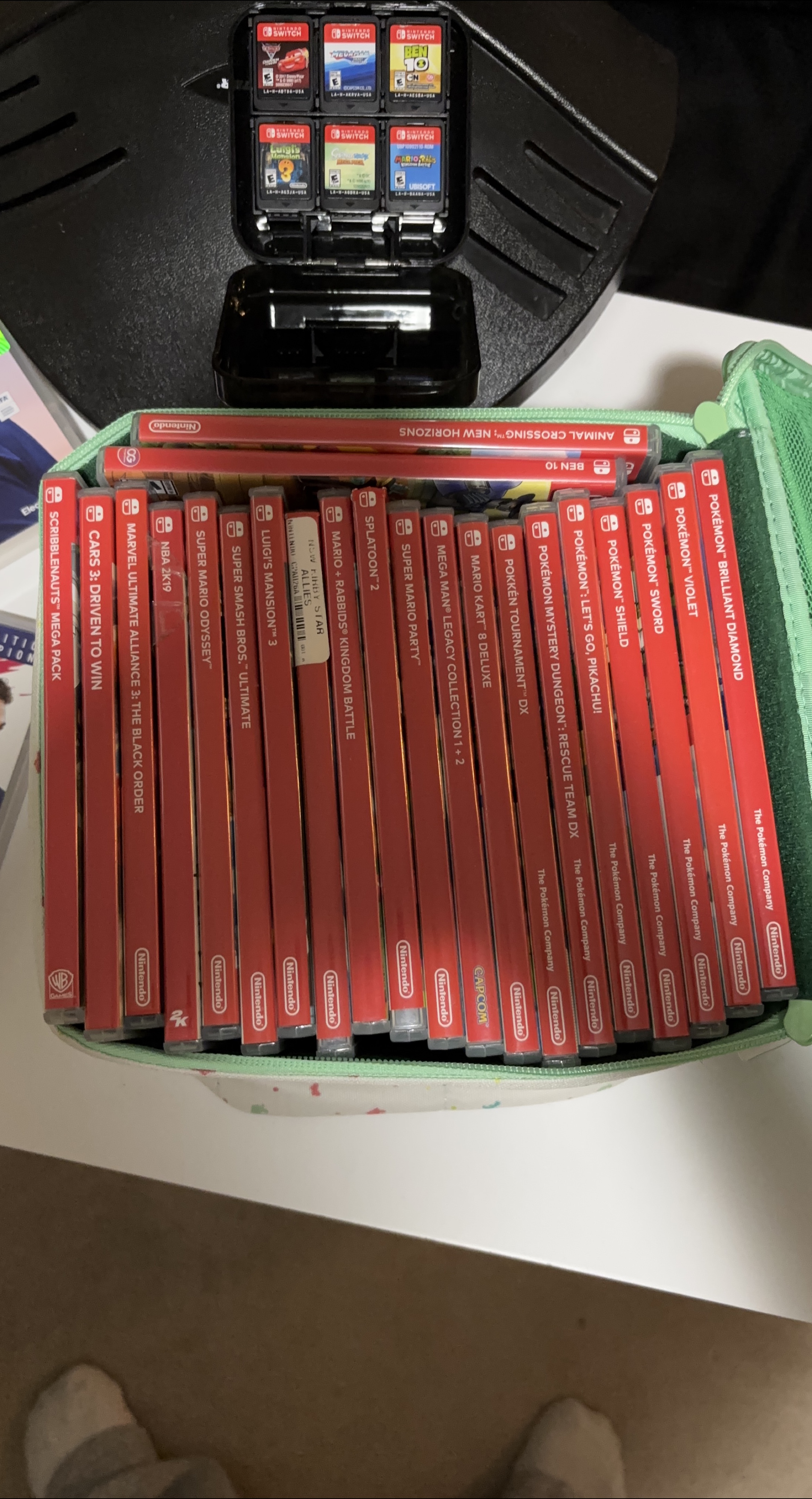 Nintendo Switch Games Lot thumbnail