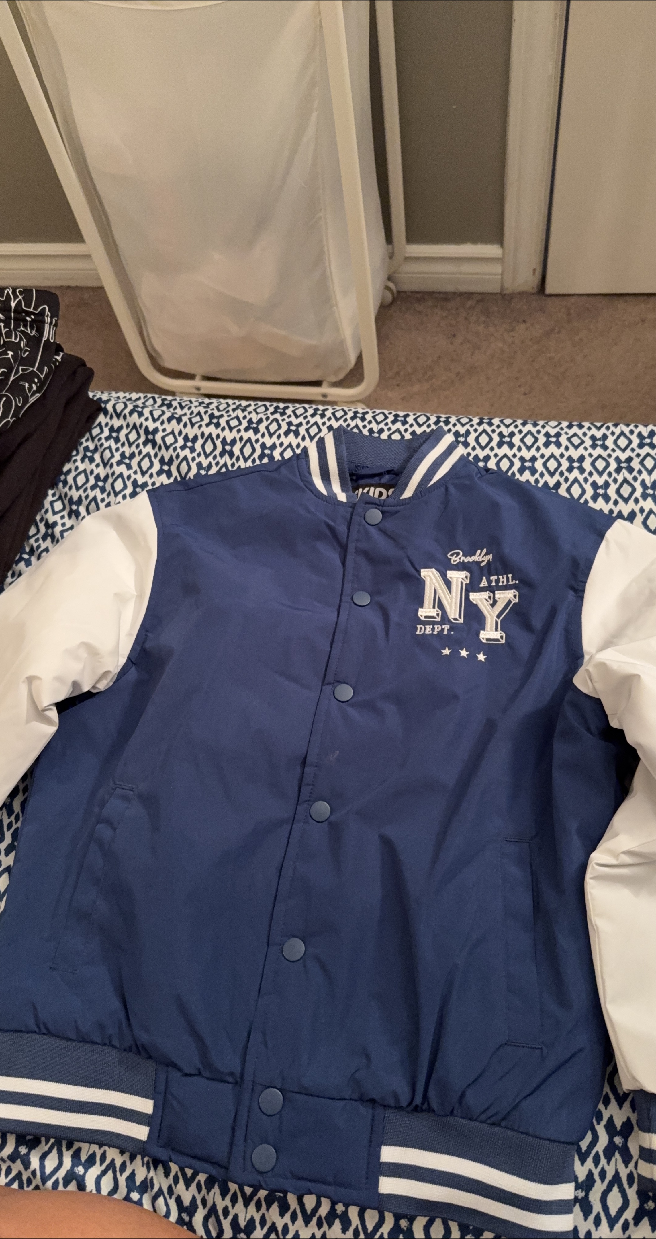 UKIDS S/P (7/8) Blue & White Varsity Jacket