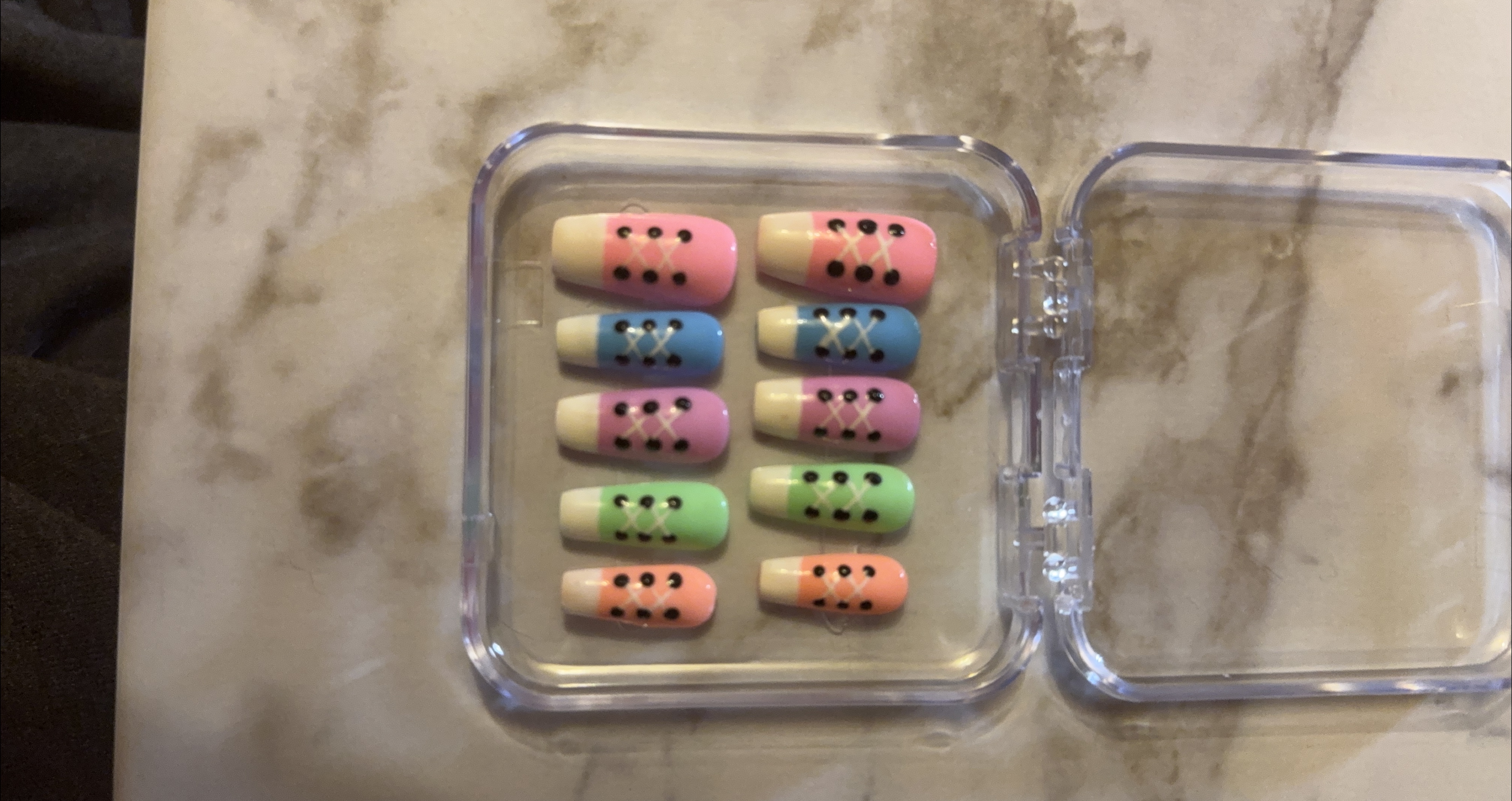 Press on Nails Set thumbnail