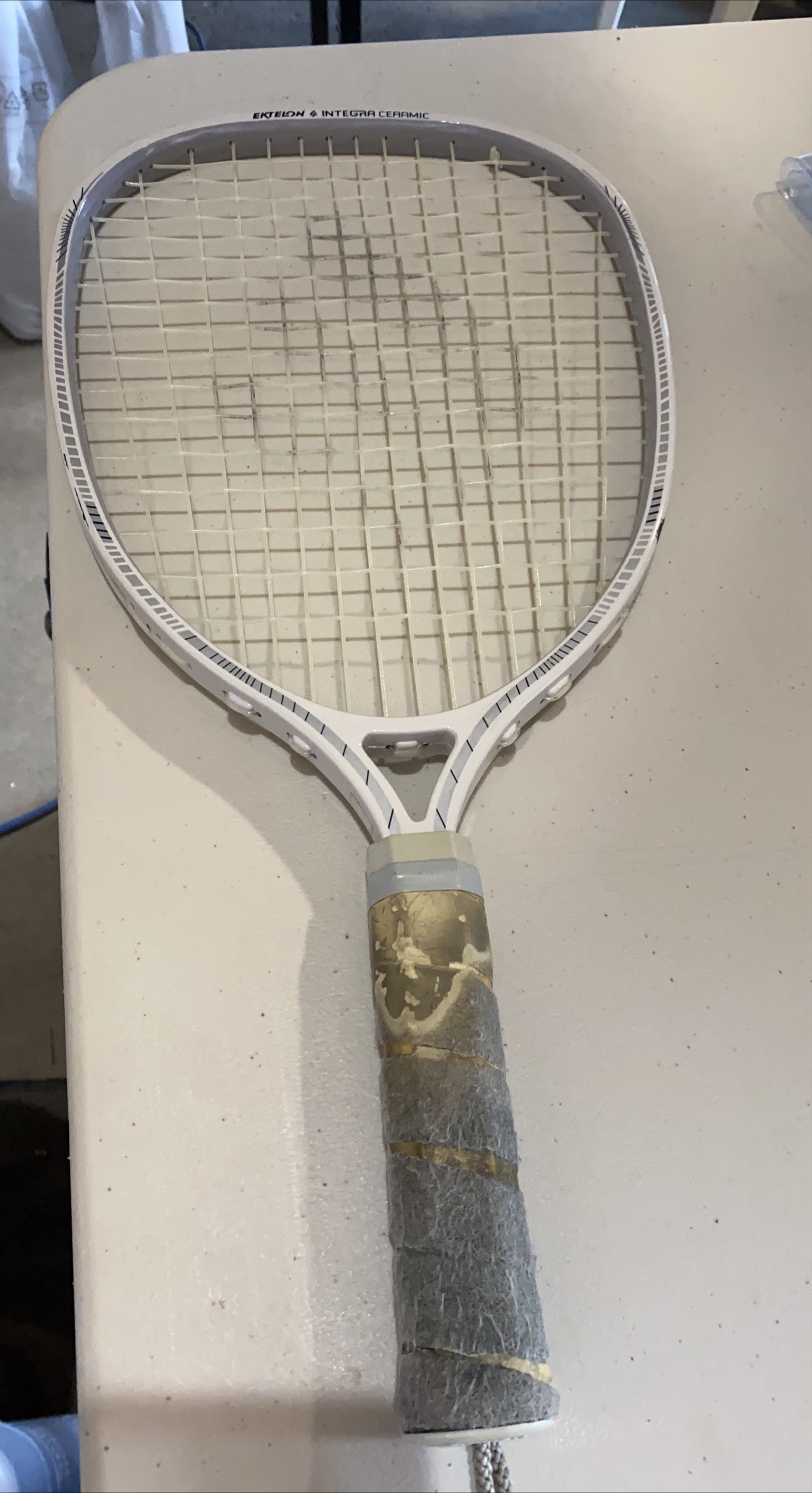 Ektelon Integra Ceramic Racquetball Racket thumbnail