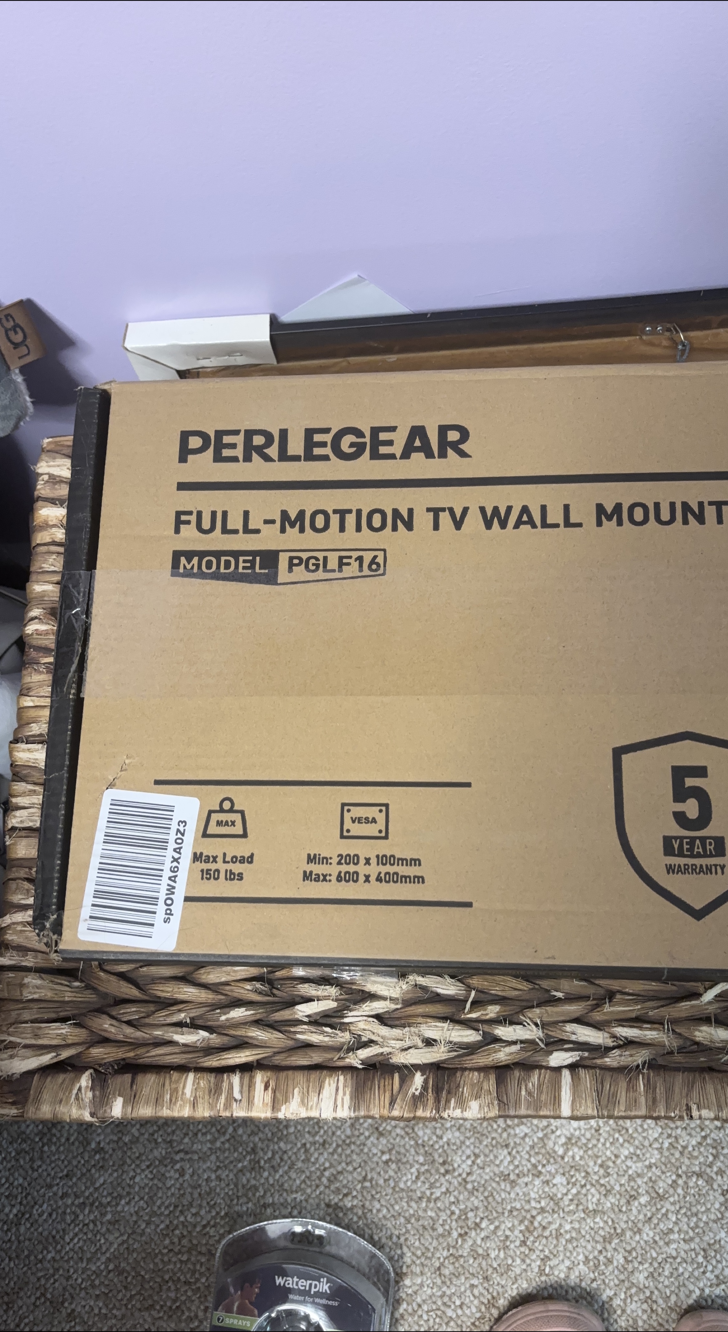 Perlegear Full-Motion TV Wall Mount PGLF16