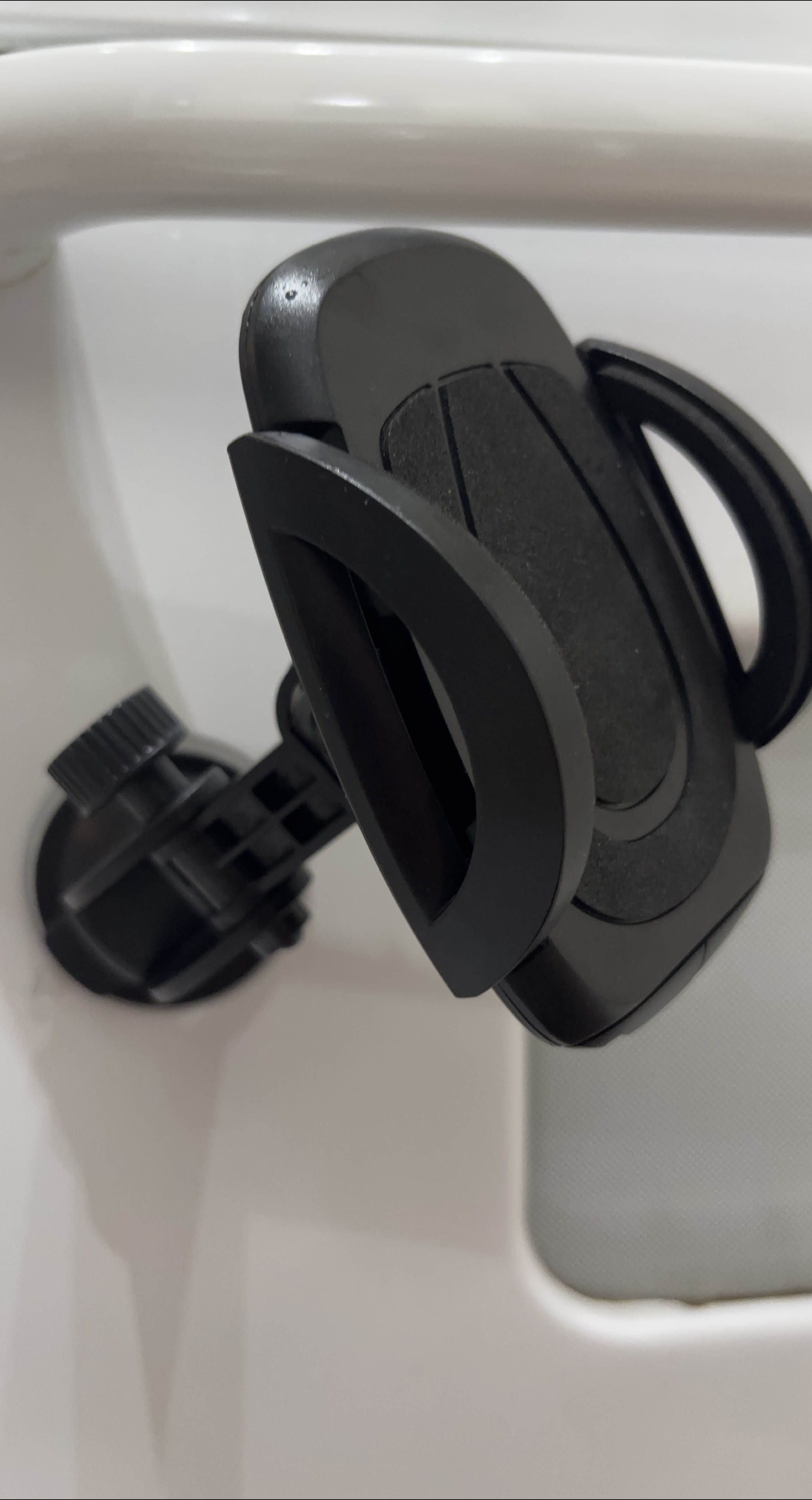 Universal Car Phone Mount - Black thumbnail