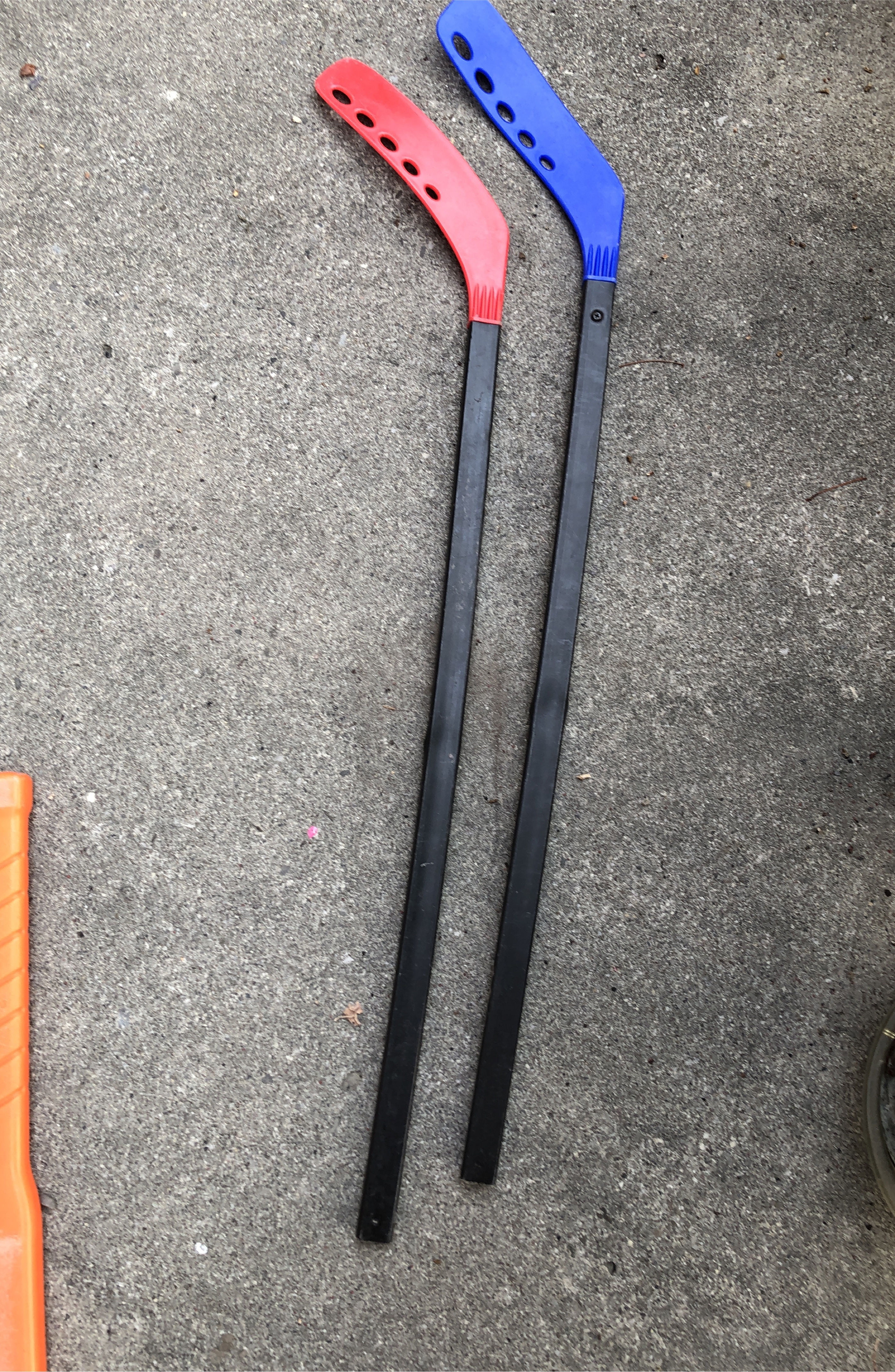 🧡Two Kids Hockey Sticks (Red & Blue) thumbnail