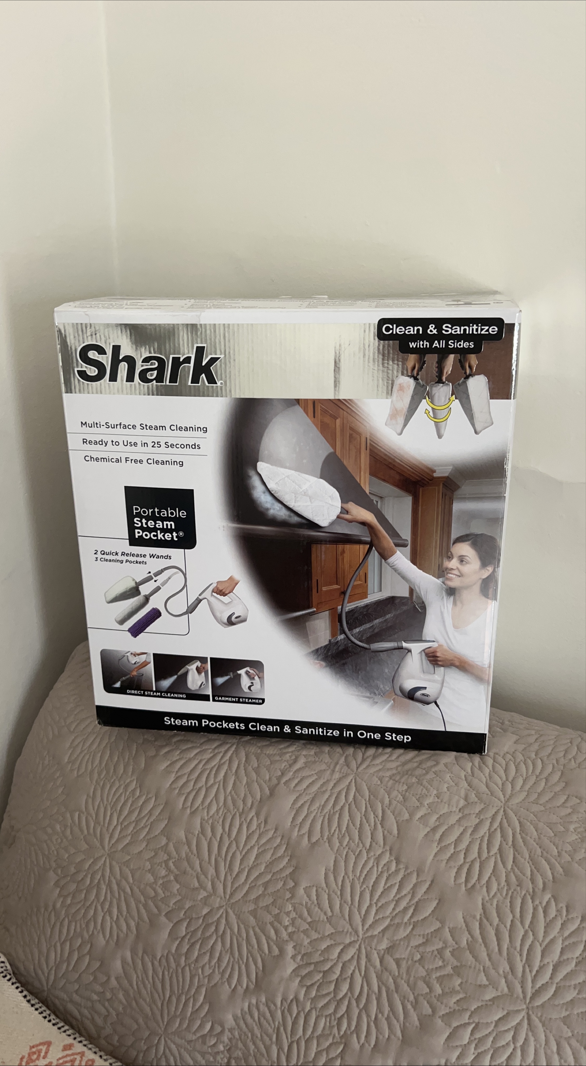 Shark Portable Steam Pocket - New in Box! thumbnail