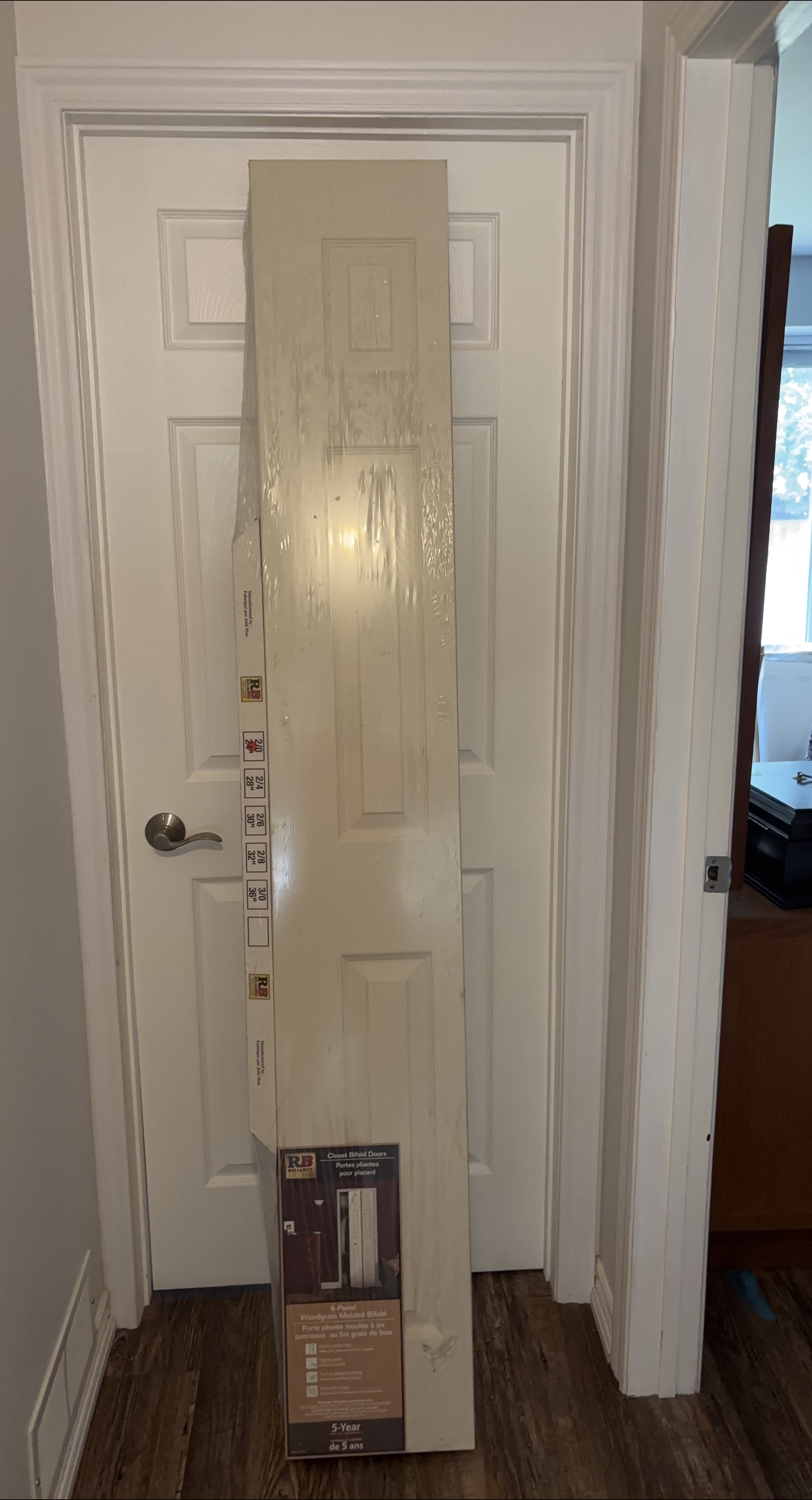 New Reliabilt 24" Closet Bifold Doors thumbnail