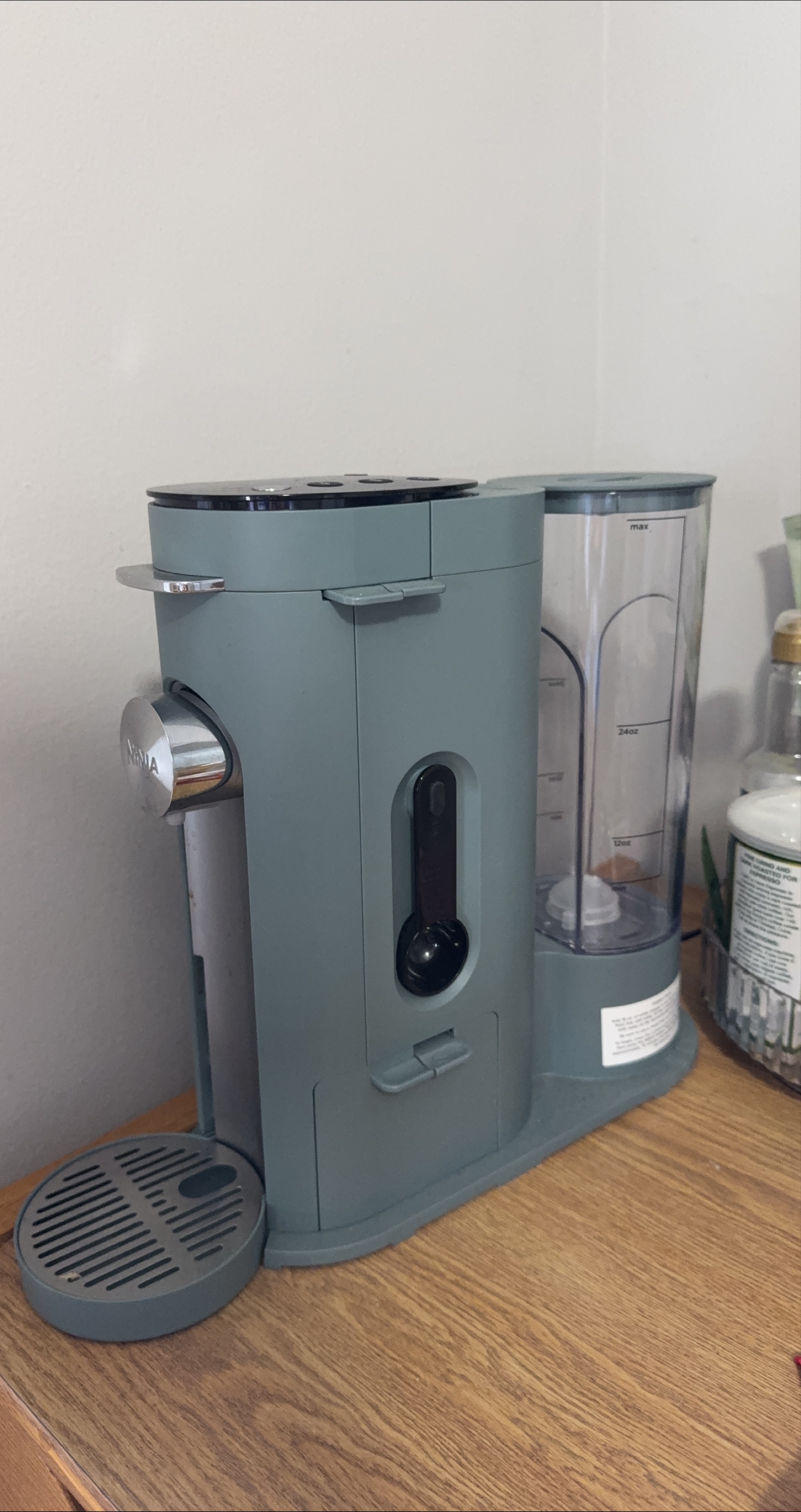 Ninja Coffee Maker with Frother thumbnail
