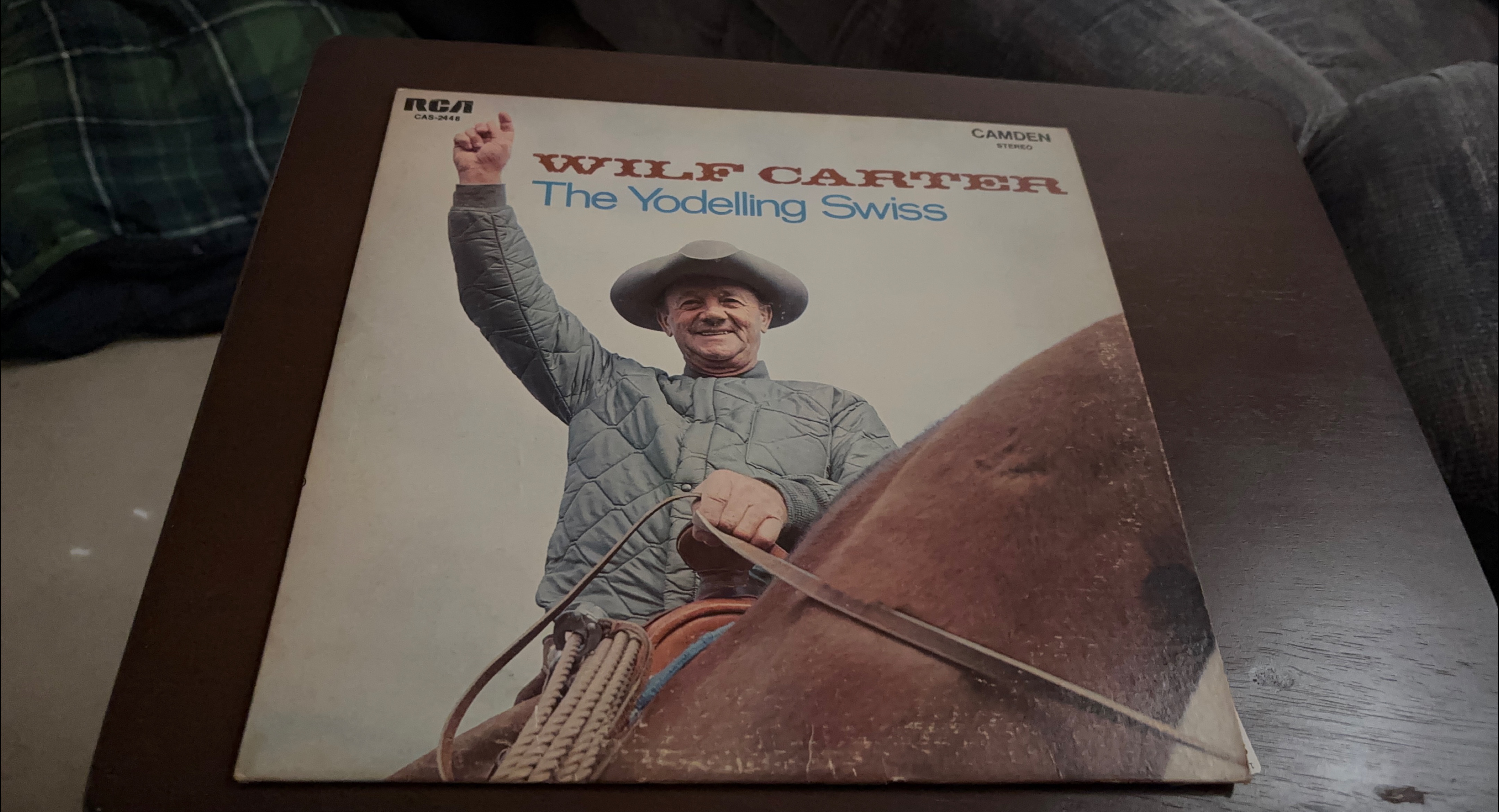 Wilf Carter - The Yodelling Swiss Vinyl Record image indicator(1)