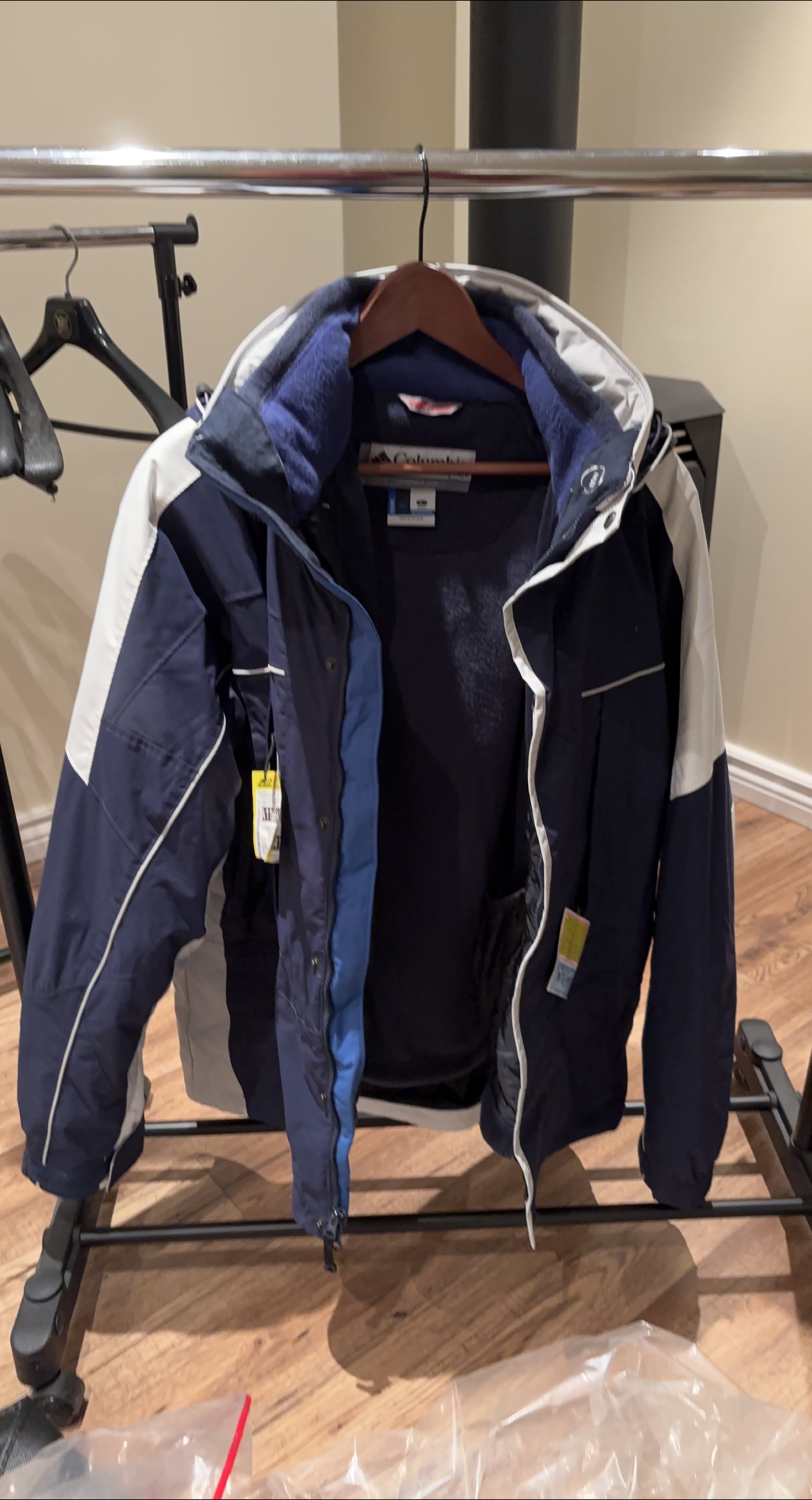 Columbia Winter Jacket - Blue & White thumbnail