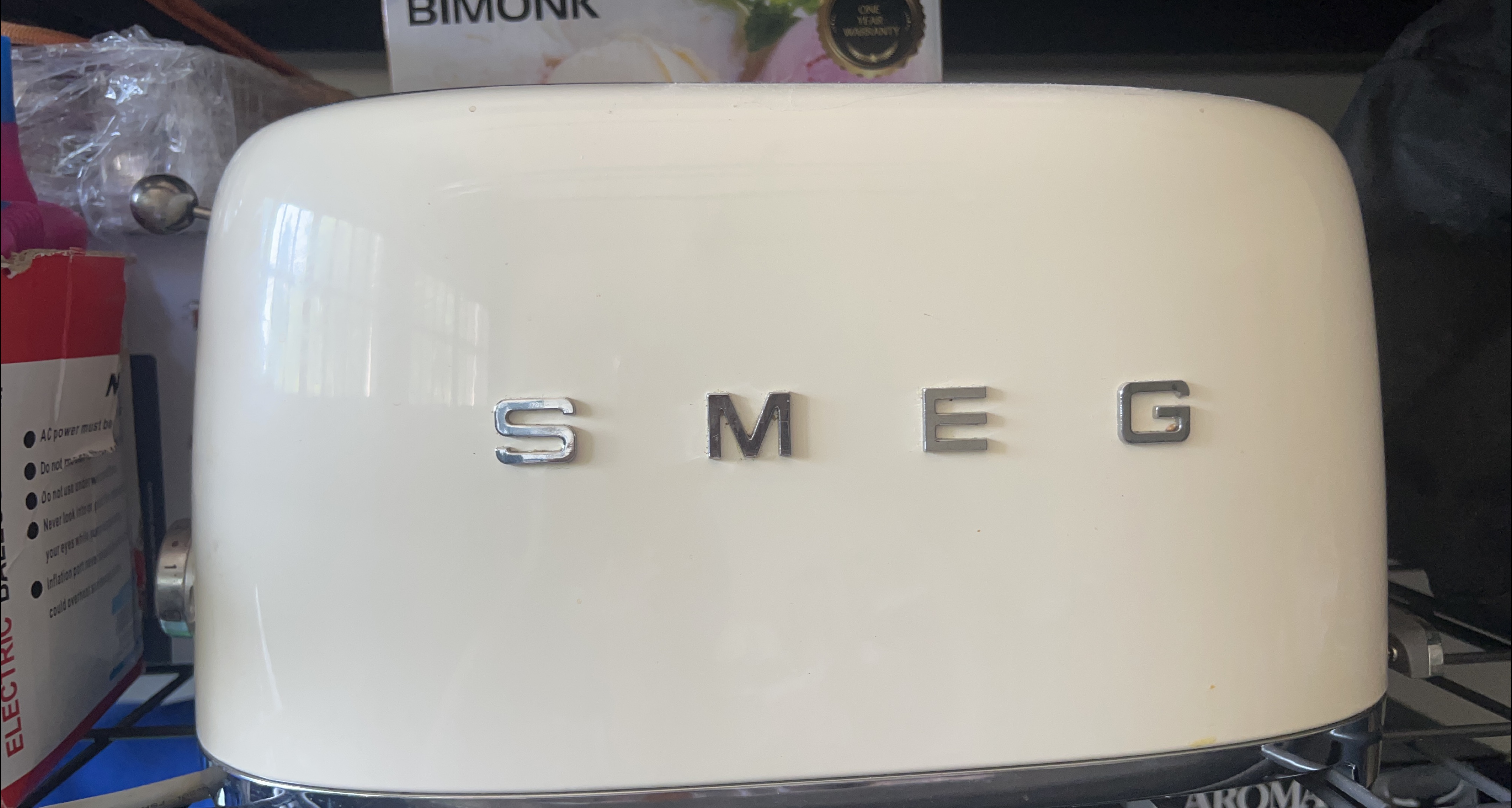 Smeg Toaster - Cream Colour thumbnail