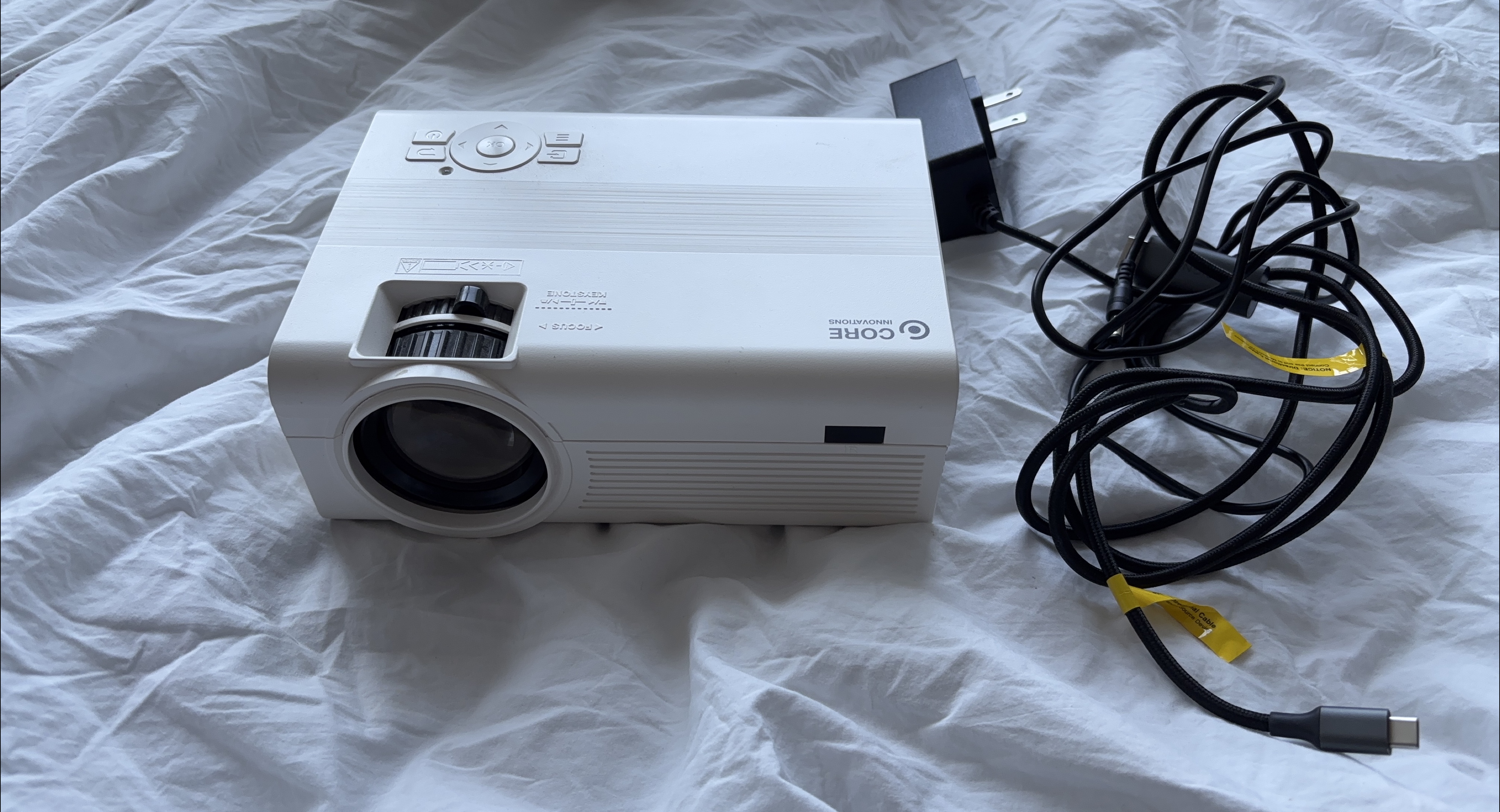 CORE Innovations Projector thumbnail