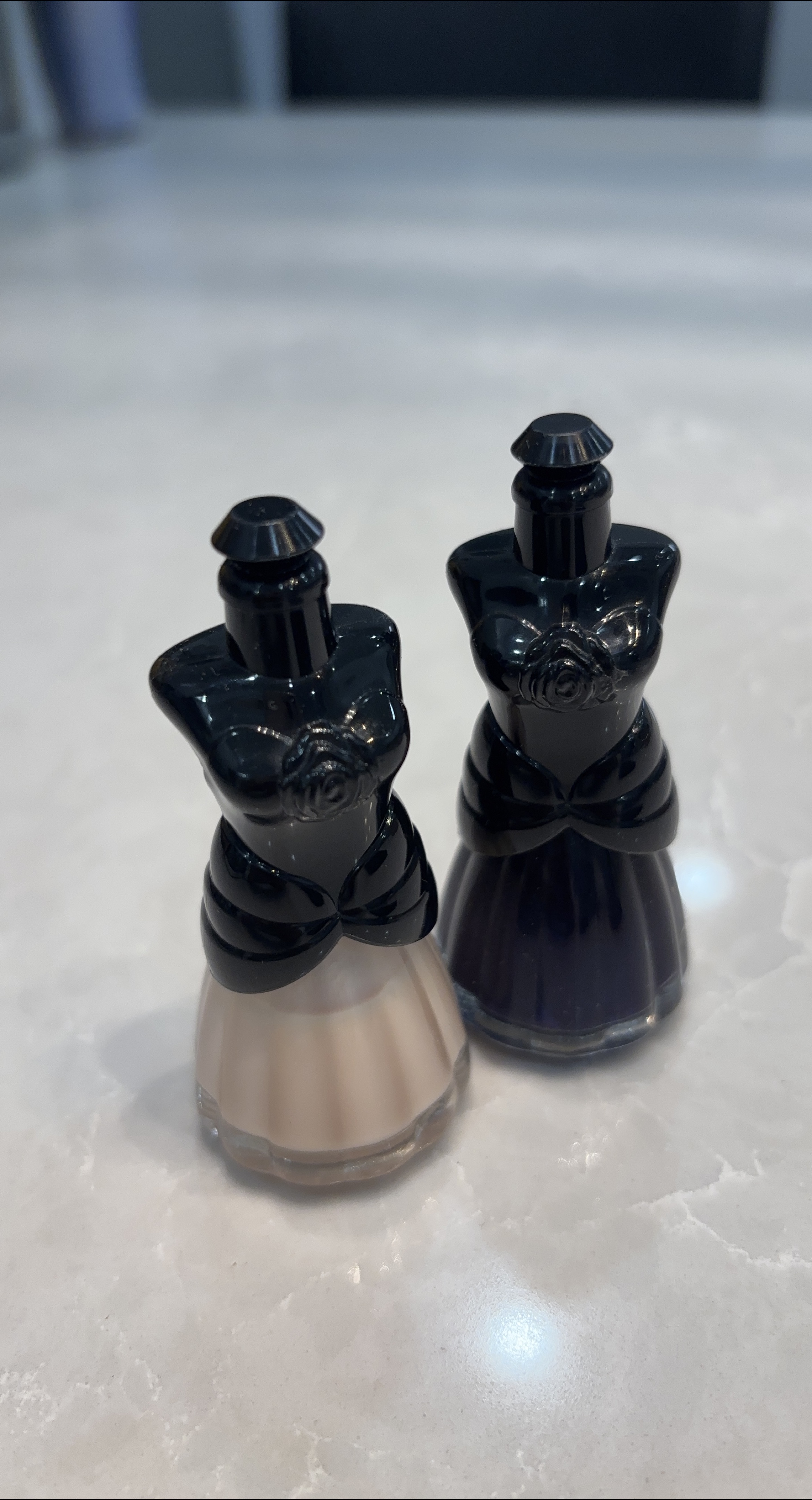 Anna Sui Nail Polish Duo thumbnail