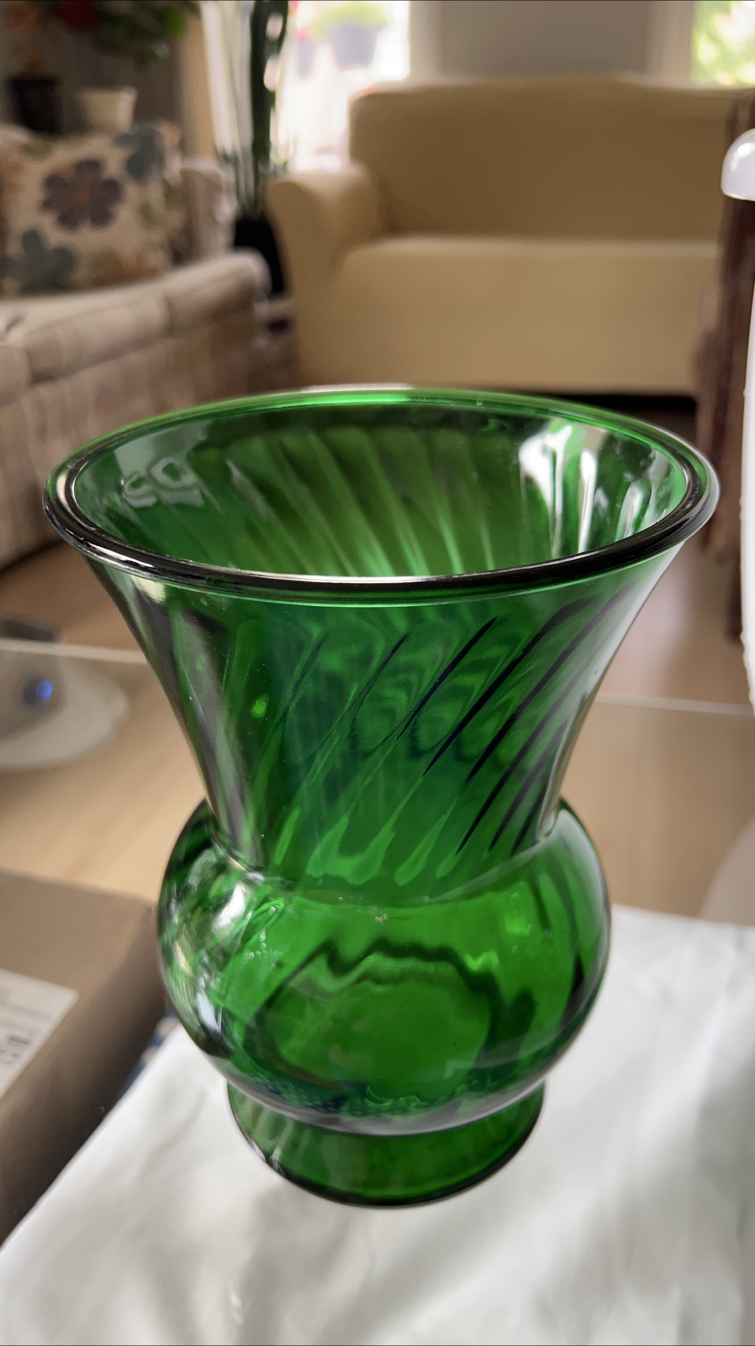 Green Glass Vase thumbnail