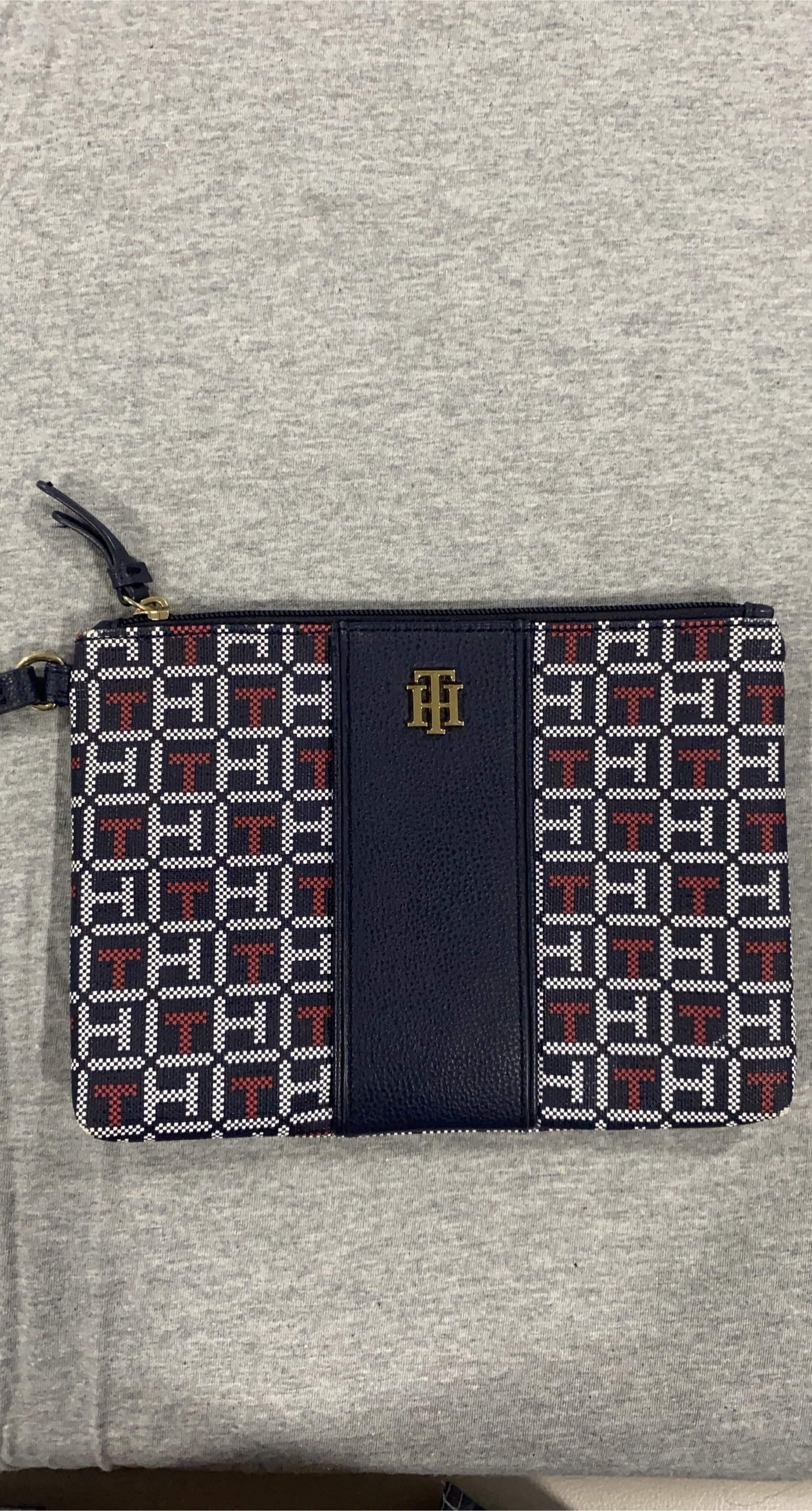 Tommy Hilfiger Monogram Pouch thumbnail
