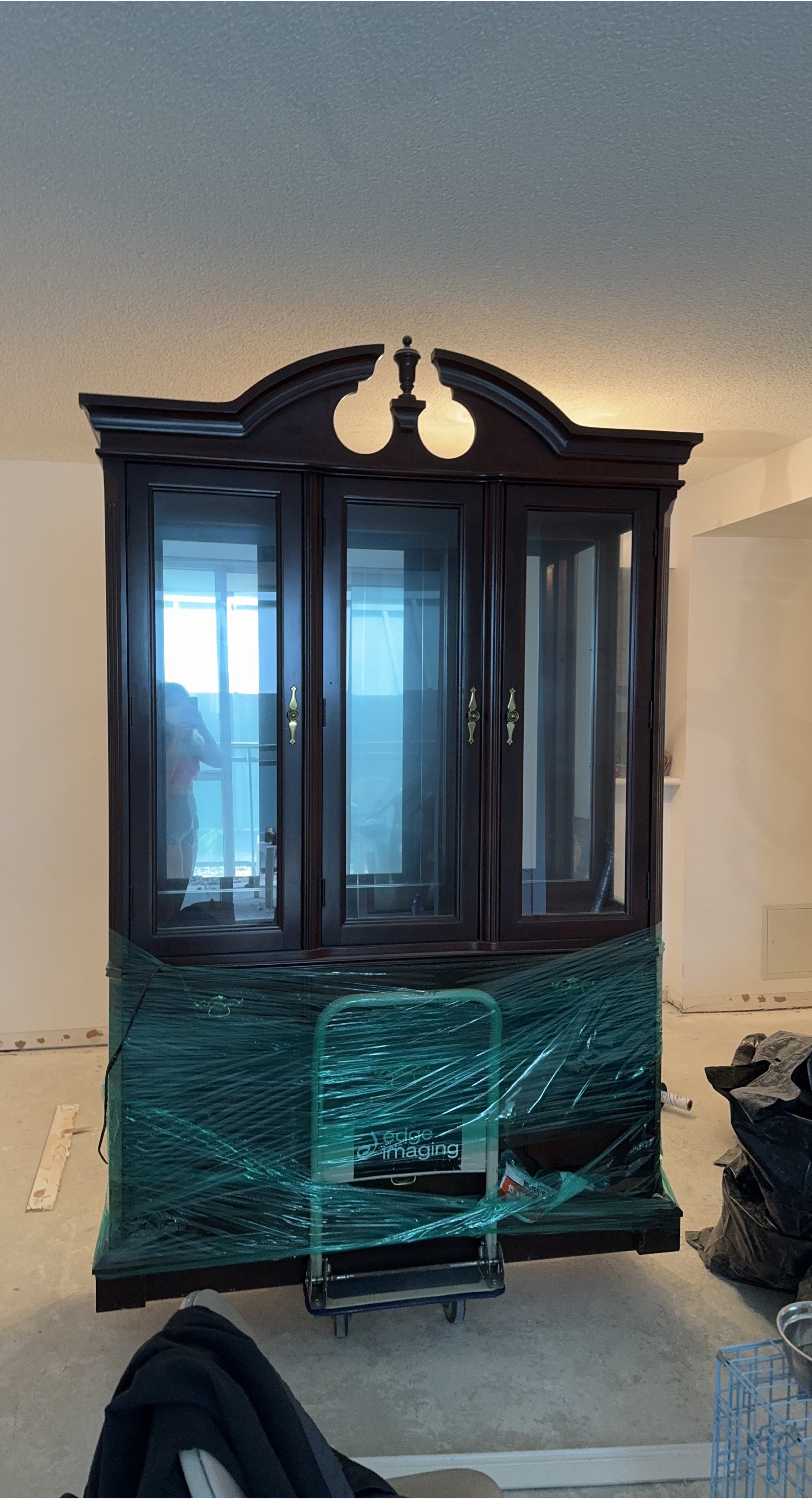 Bassett Cherrywood China Cabinet thumbnail