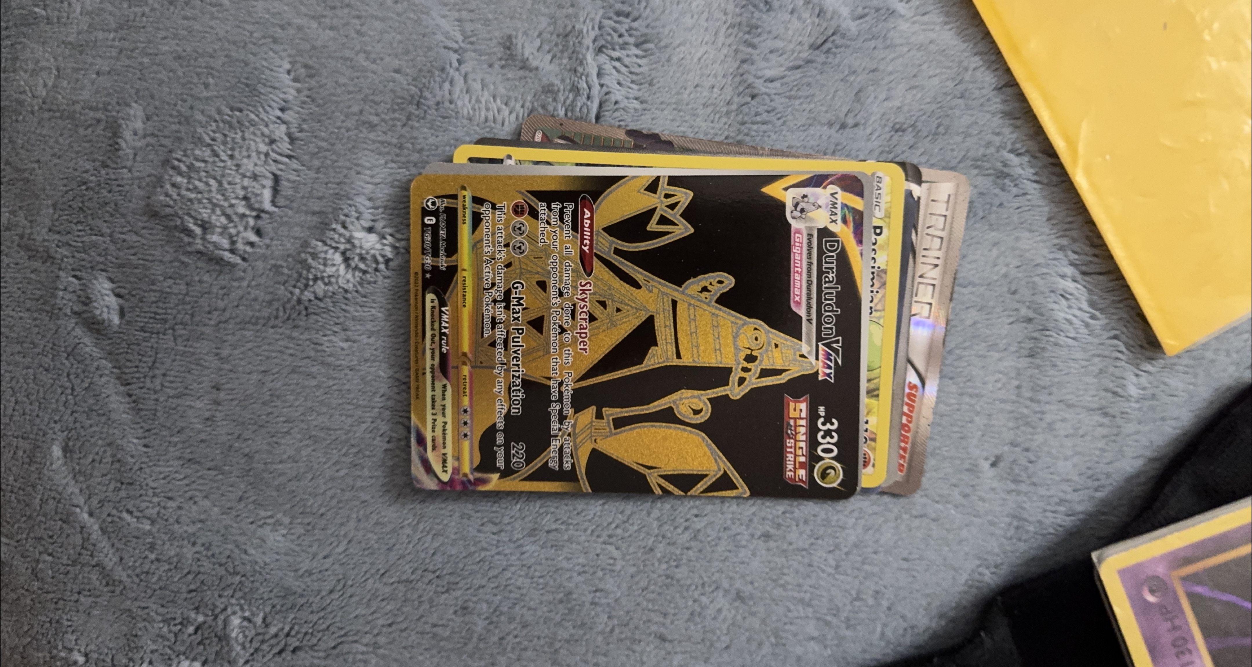 Pokemon Duraludon VMAX TCG Card