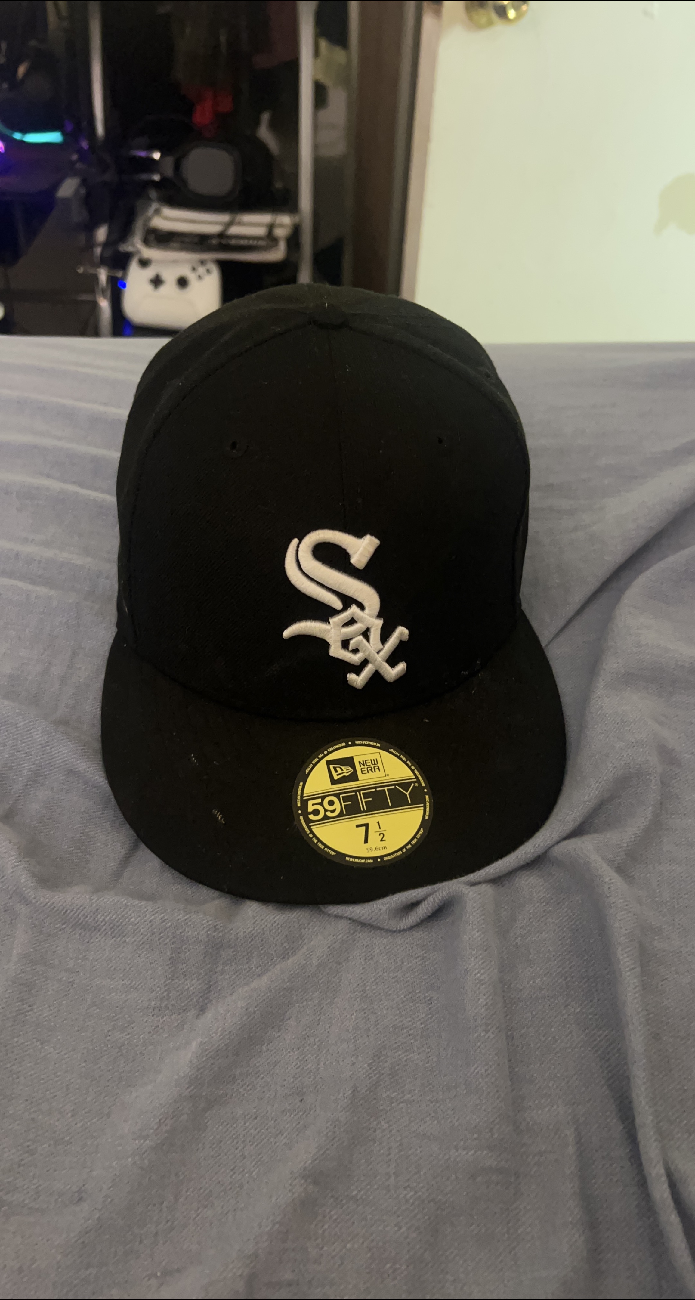 New Era Chicago White Sox Fitted Hat - Size 7 1/2 thumbnail
