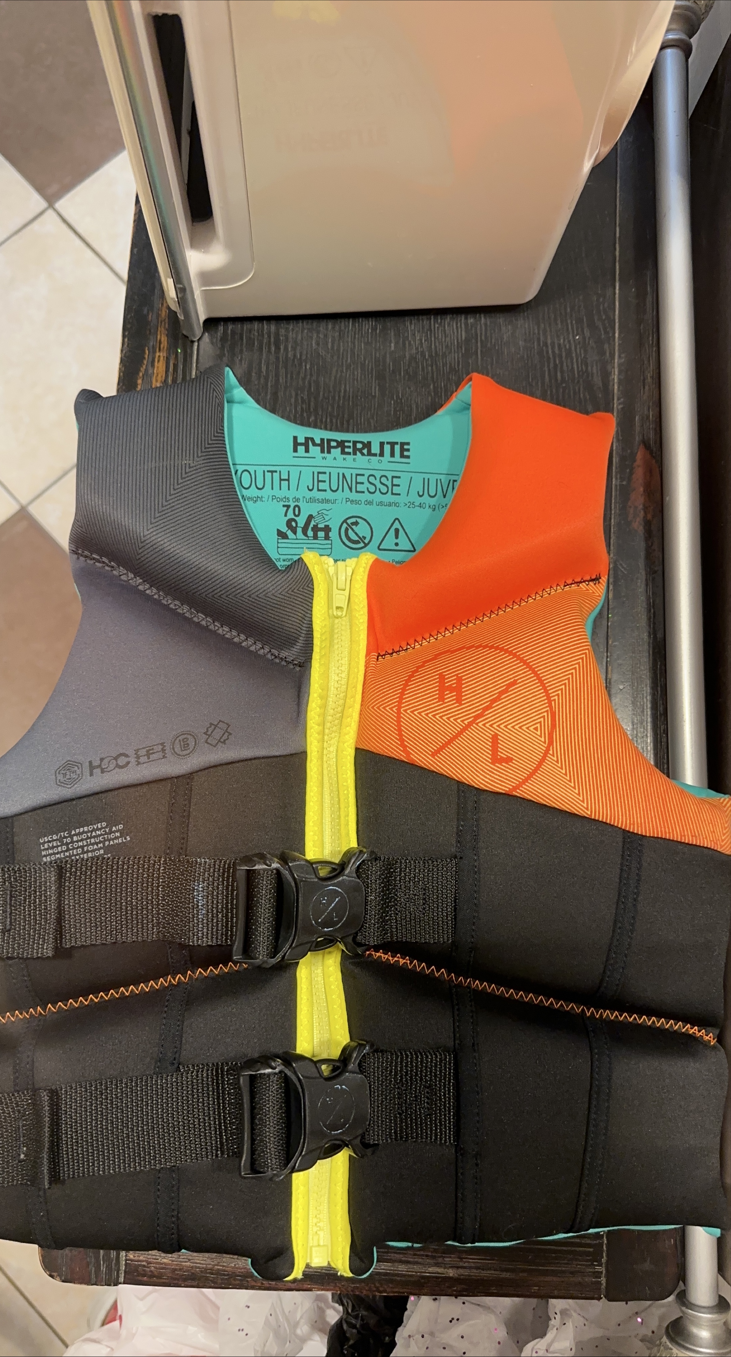 Hyperlite Youth Life Vest - Size 70 thumbnail