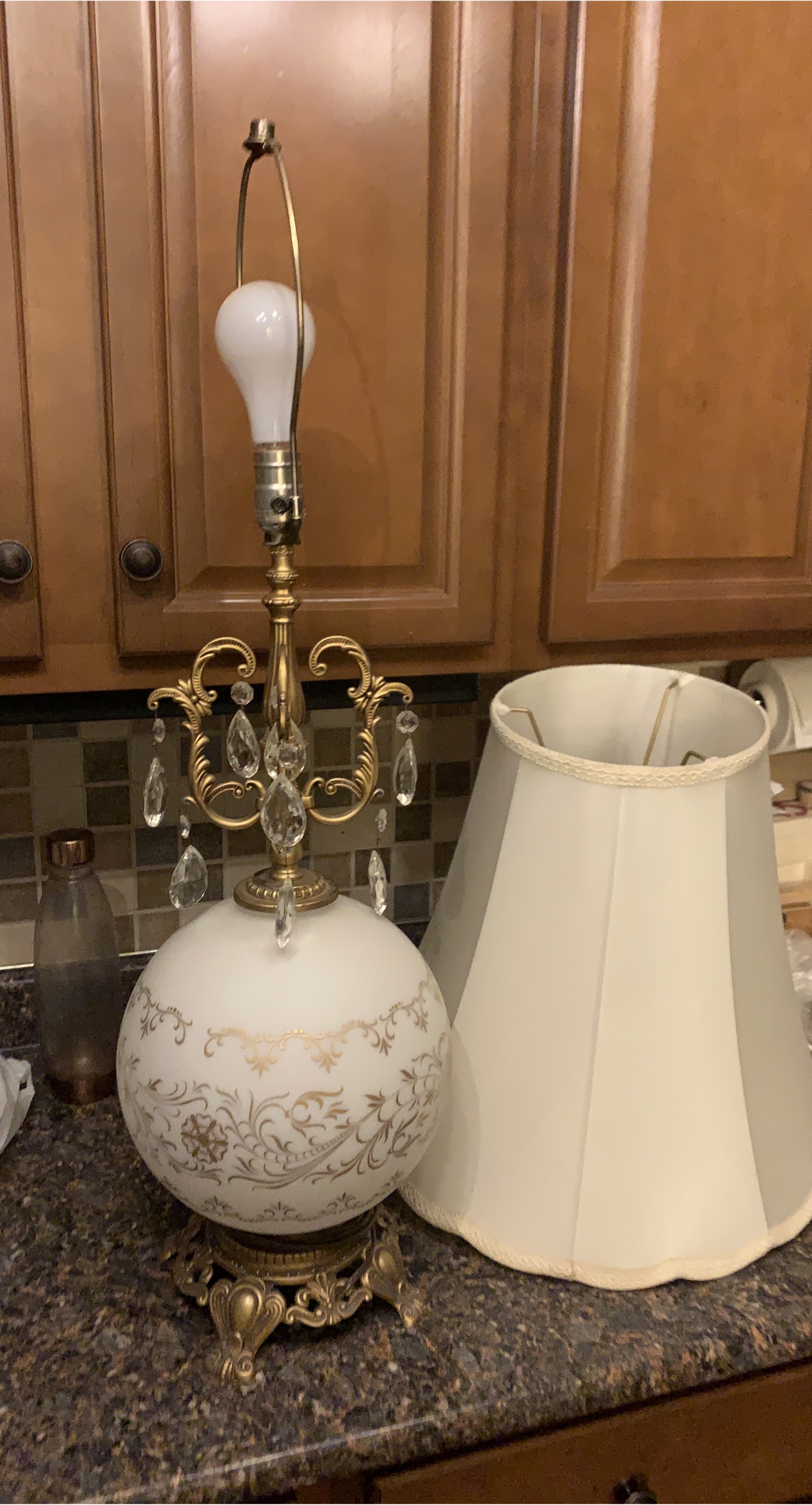 Vintage Style Table Lamp with Shade