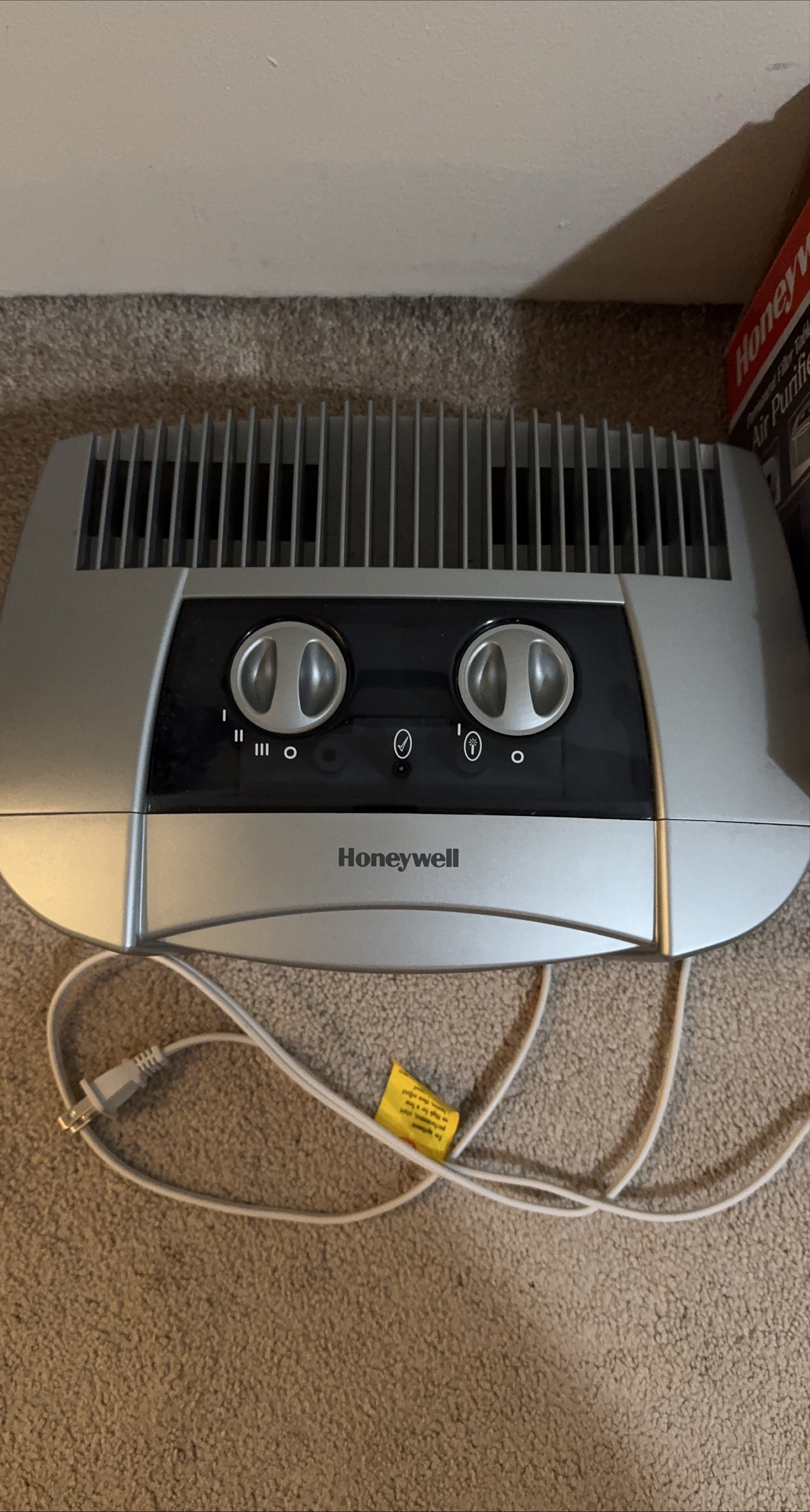 Honeywell Air Purifier thumbnail