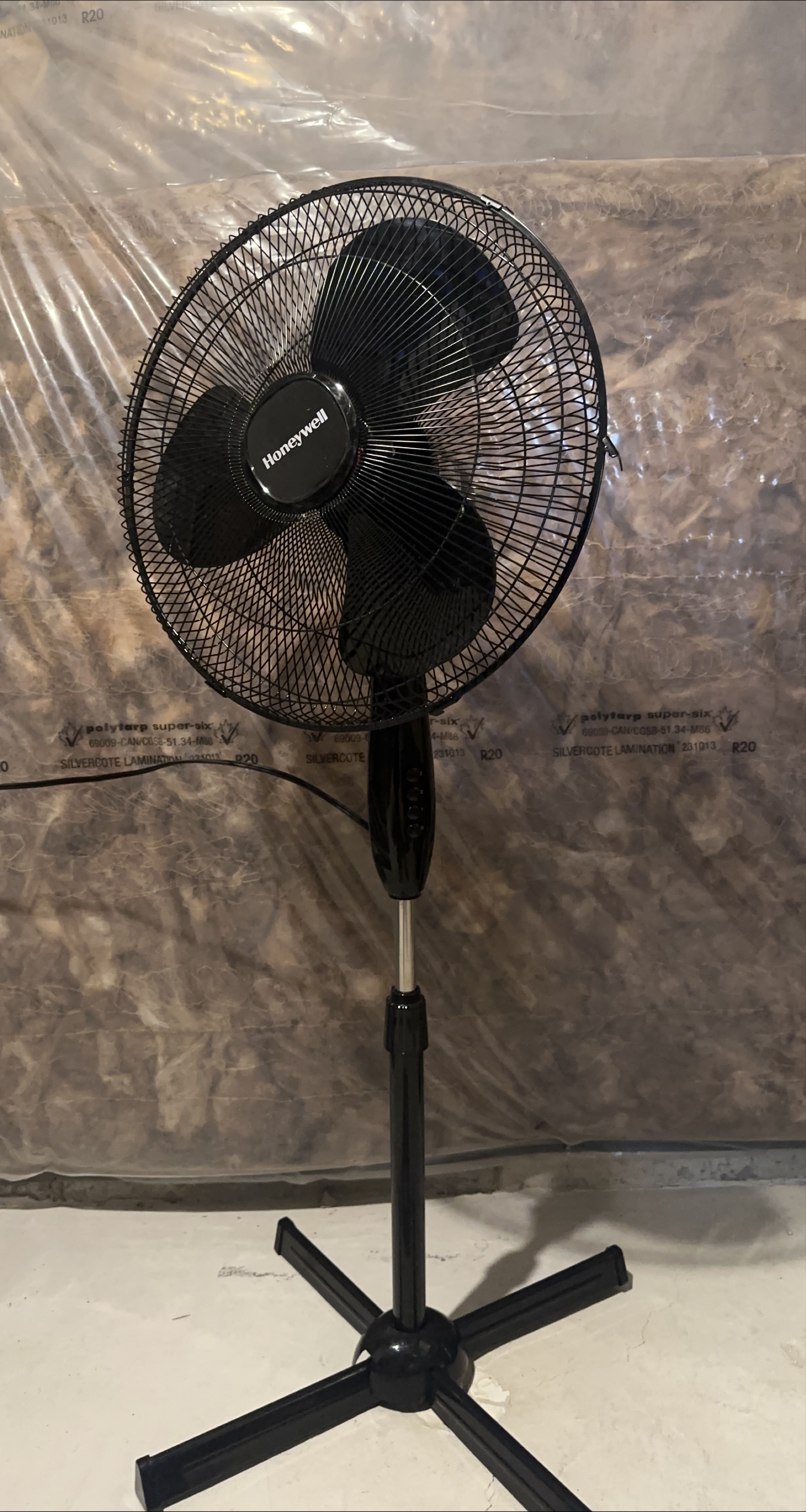 Honeywell Black Stand Fan thumbnail