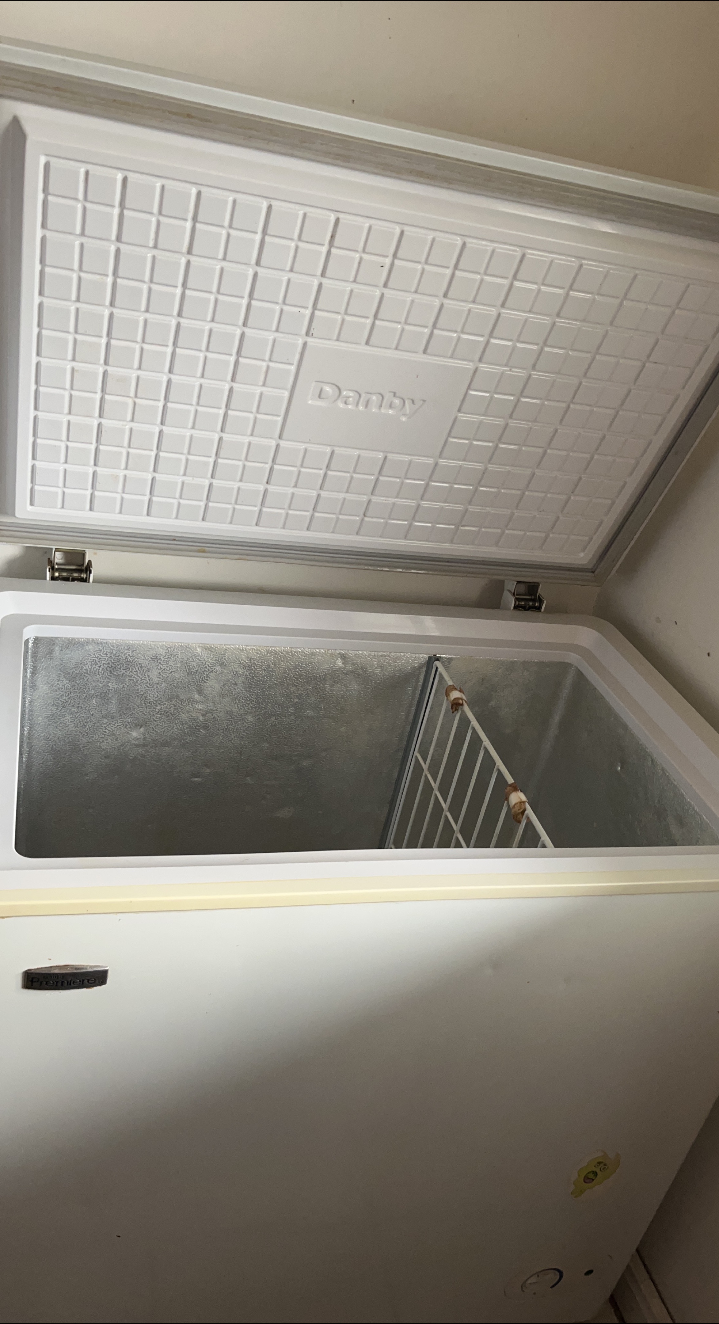 Danby Chest Freezer - photo 2