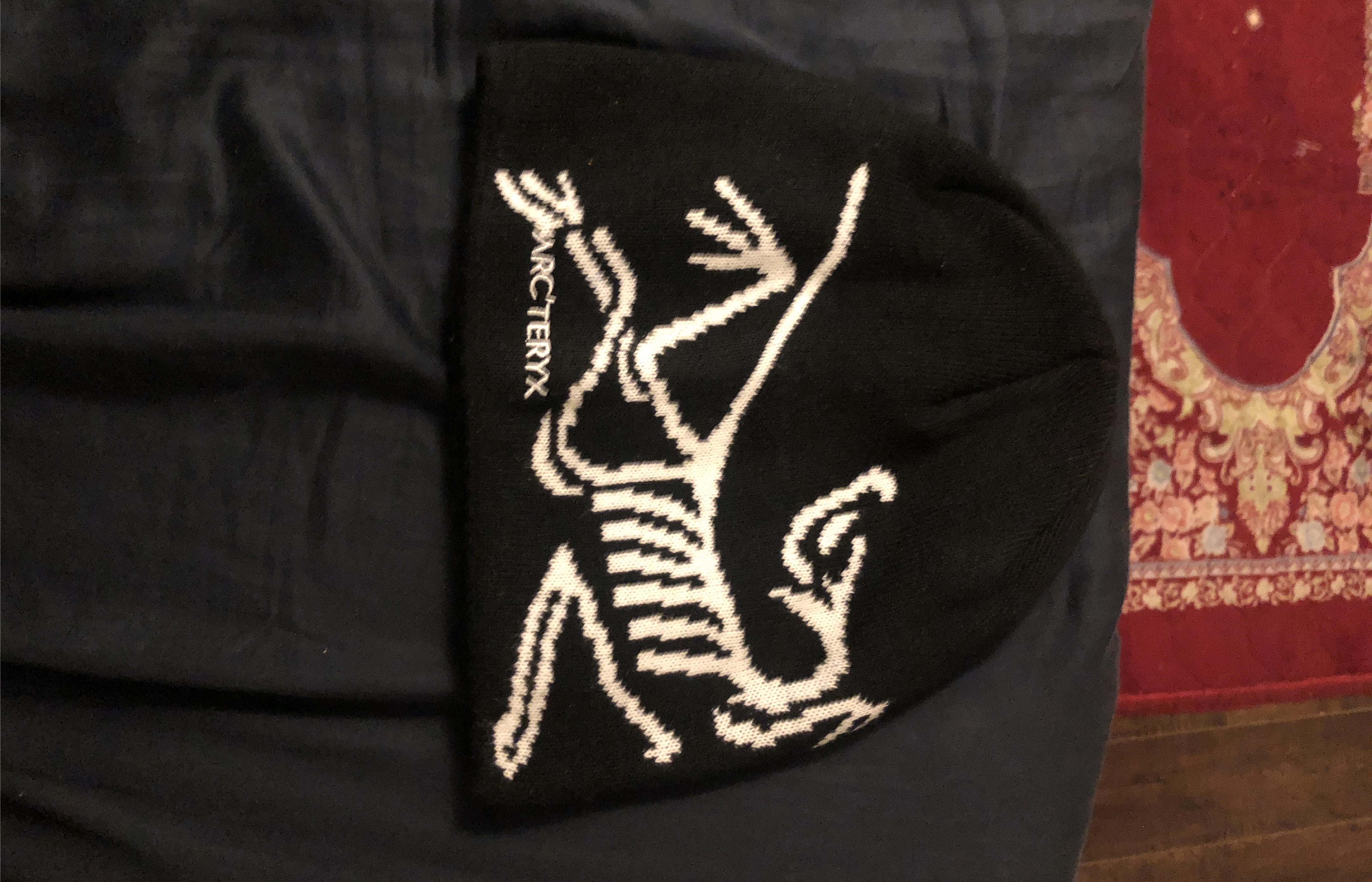 Arc'teryx Black Toque thumbnail