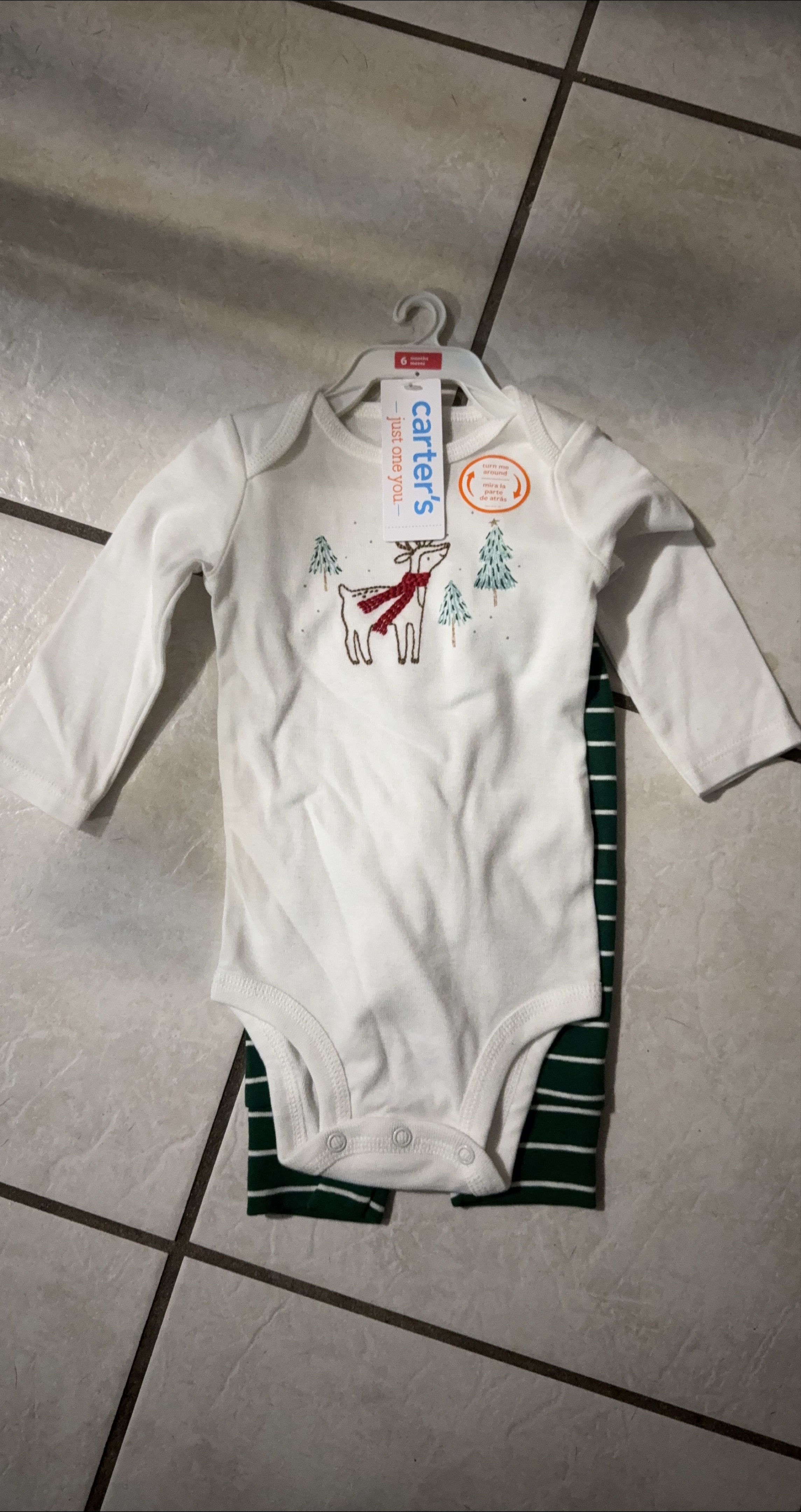 Carter's 2-Piece Reindeer Outfit - Size 6 Months