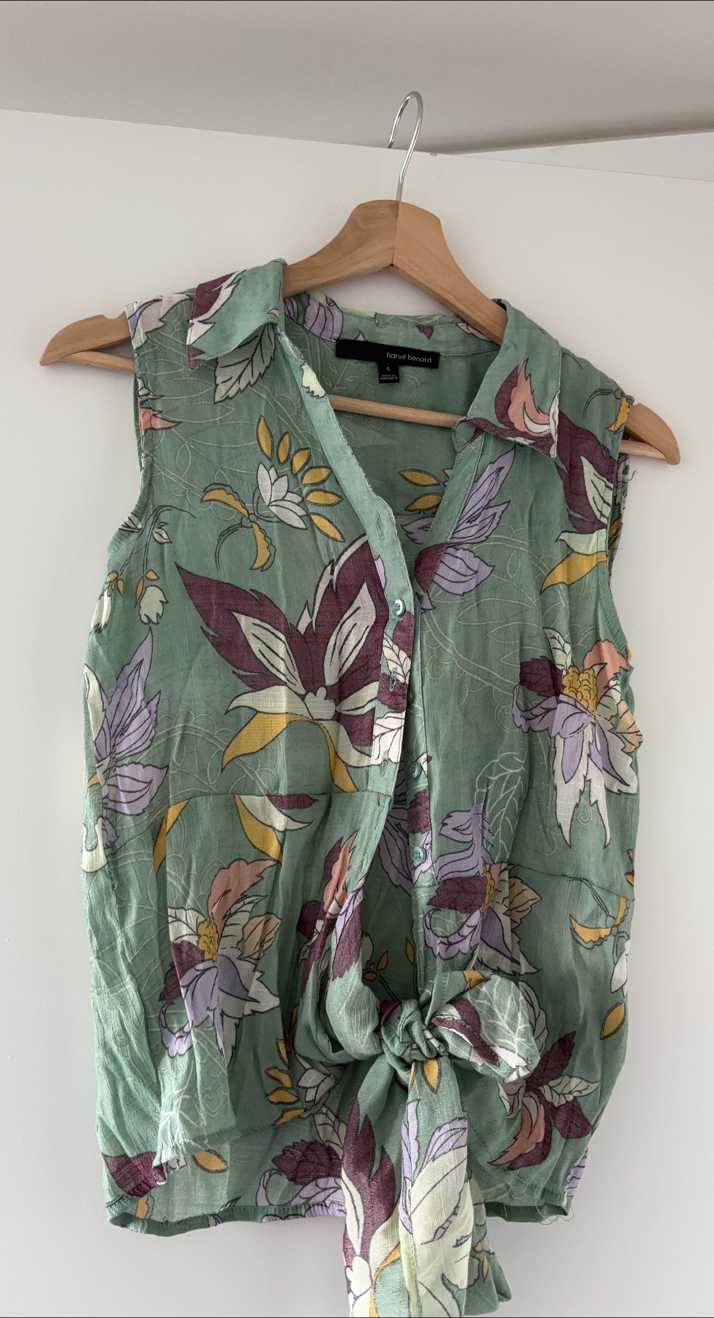 Harvé Benard Floral Sleeveless Top - Size S thumbnail
