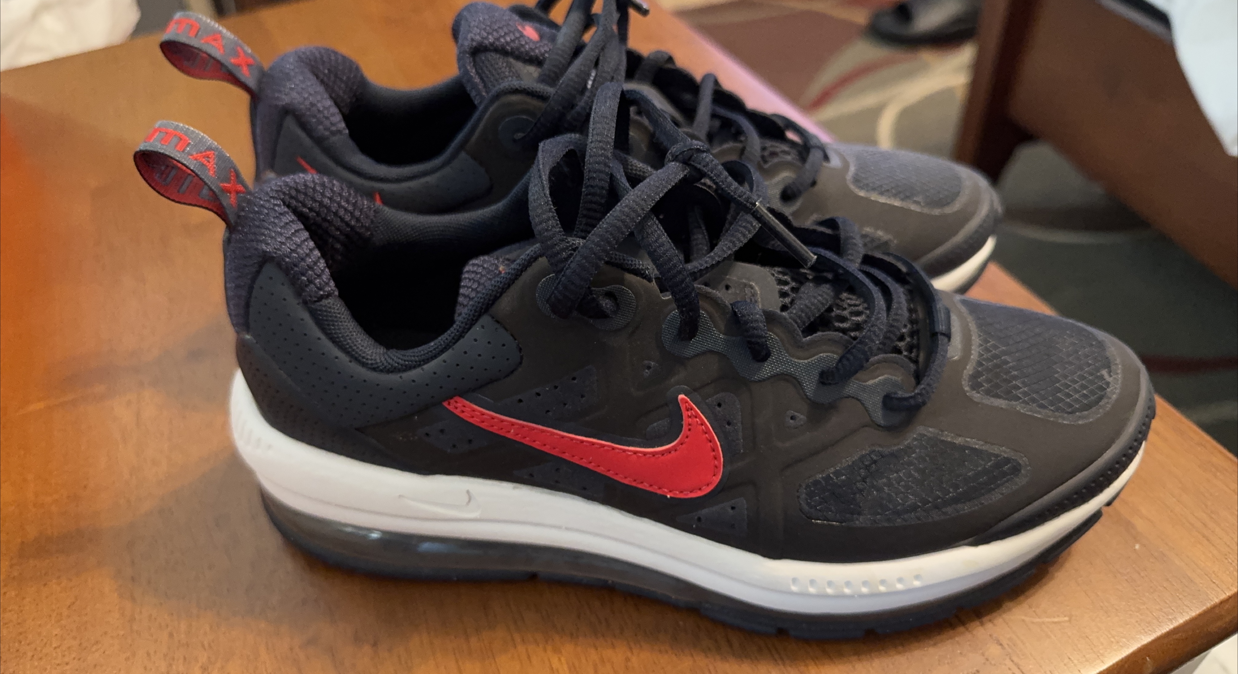 Nike Air Max Size 7 Youth thumbnail