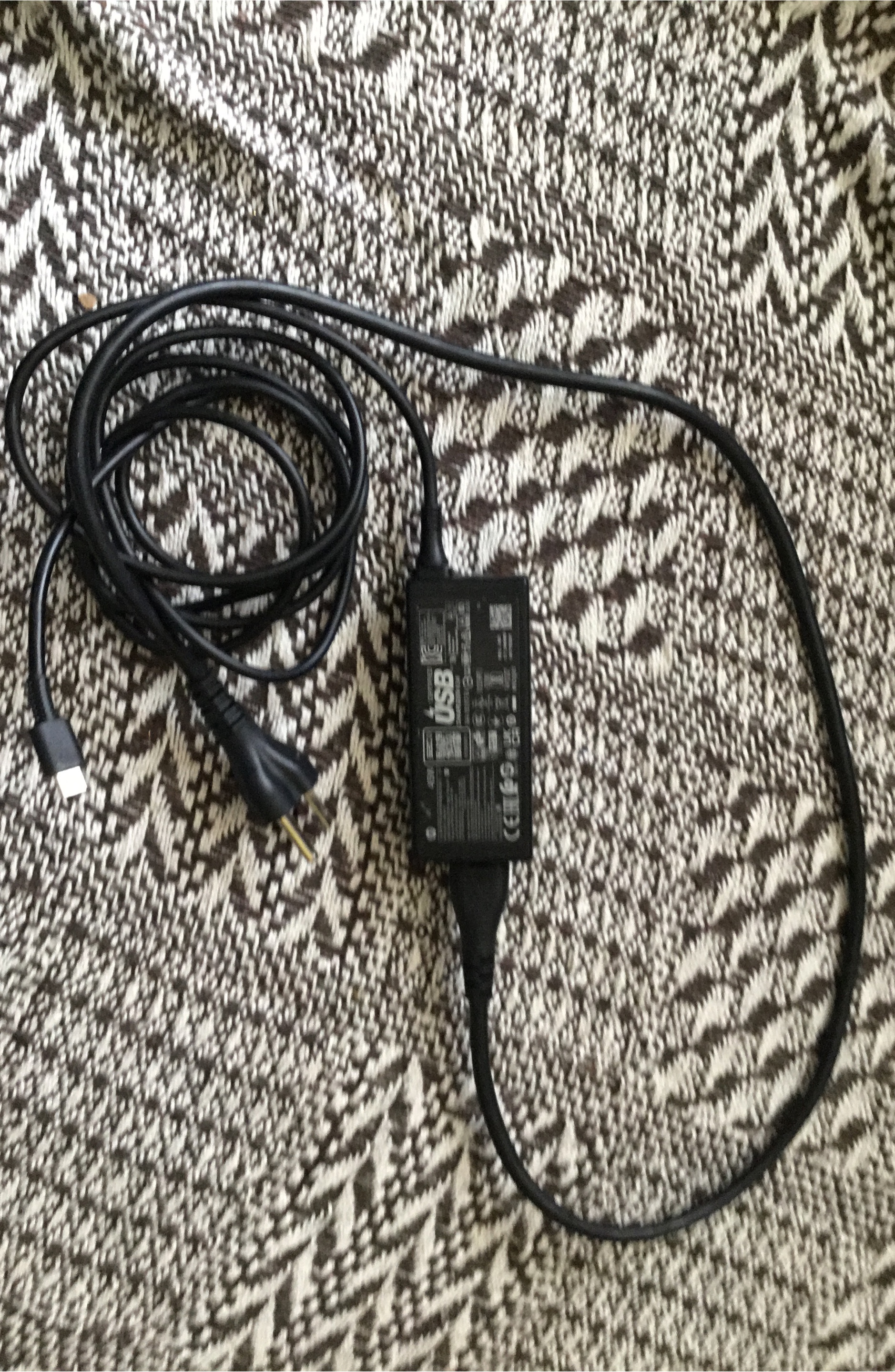 USB Charger thumbnail