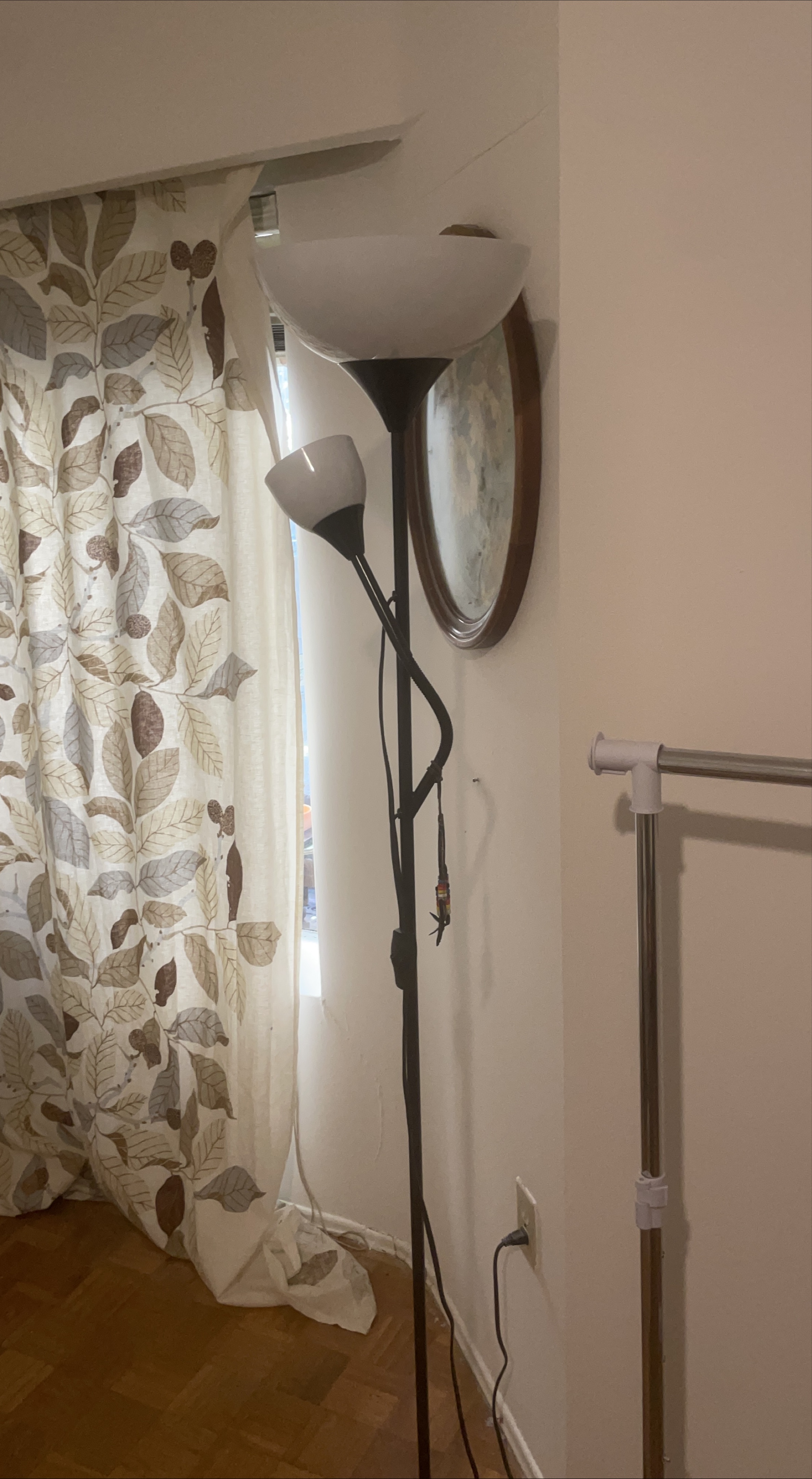 Floor Lamp with Adjustable Lights thumbnail