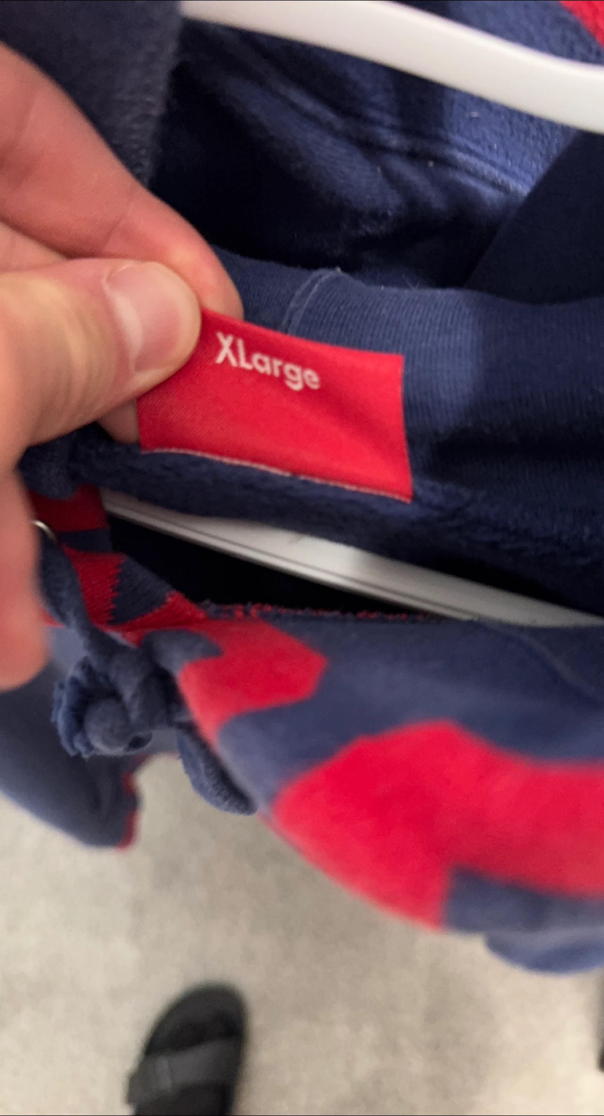 Supreme Hoodie - XLarge