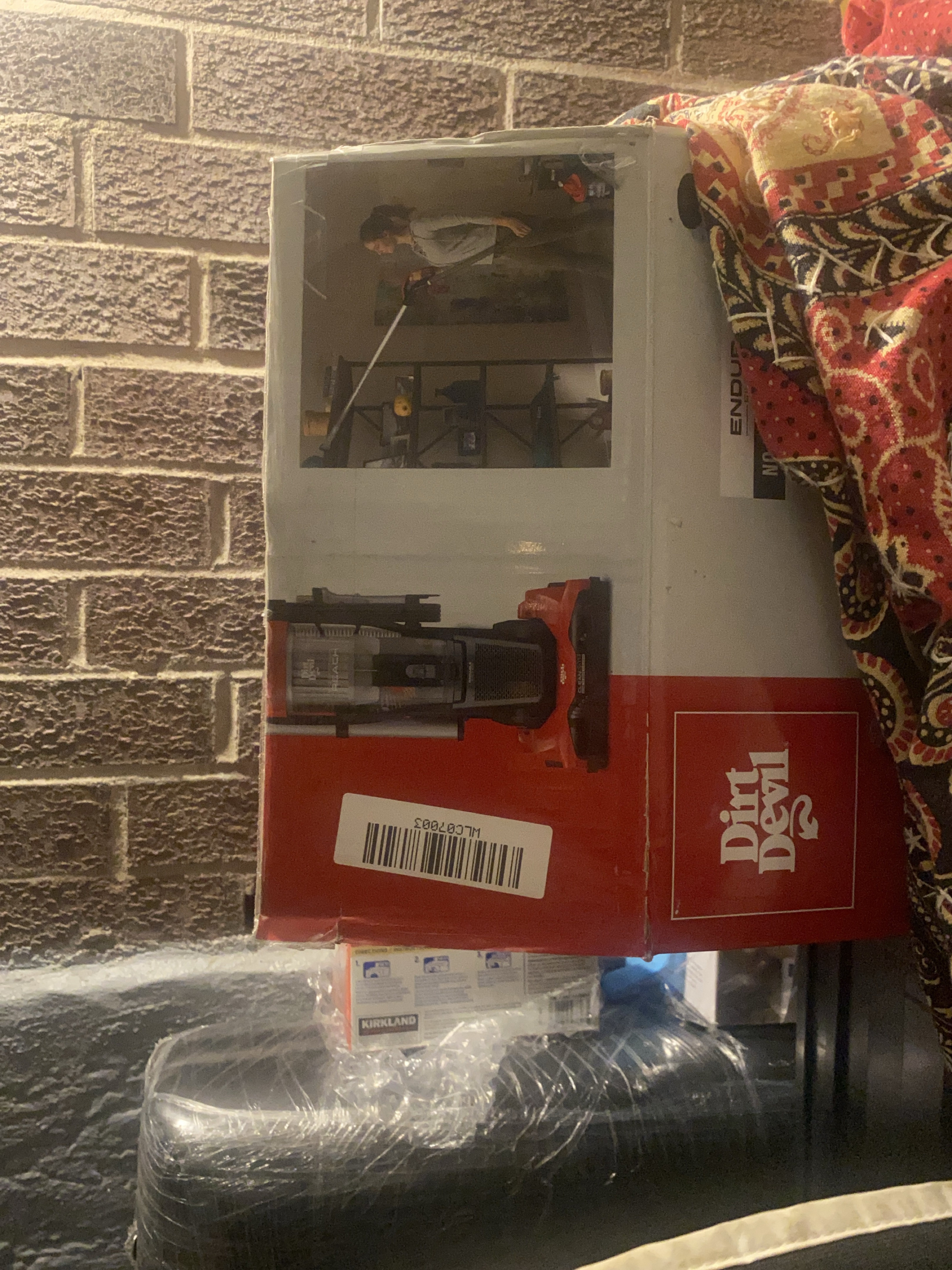 Dirt Devil Endura Reach Vacuum Cleaner