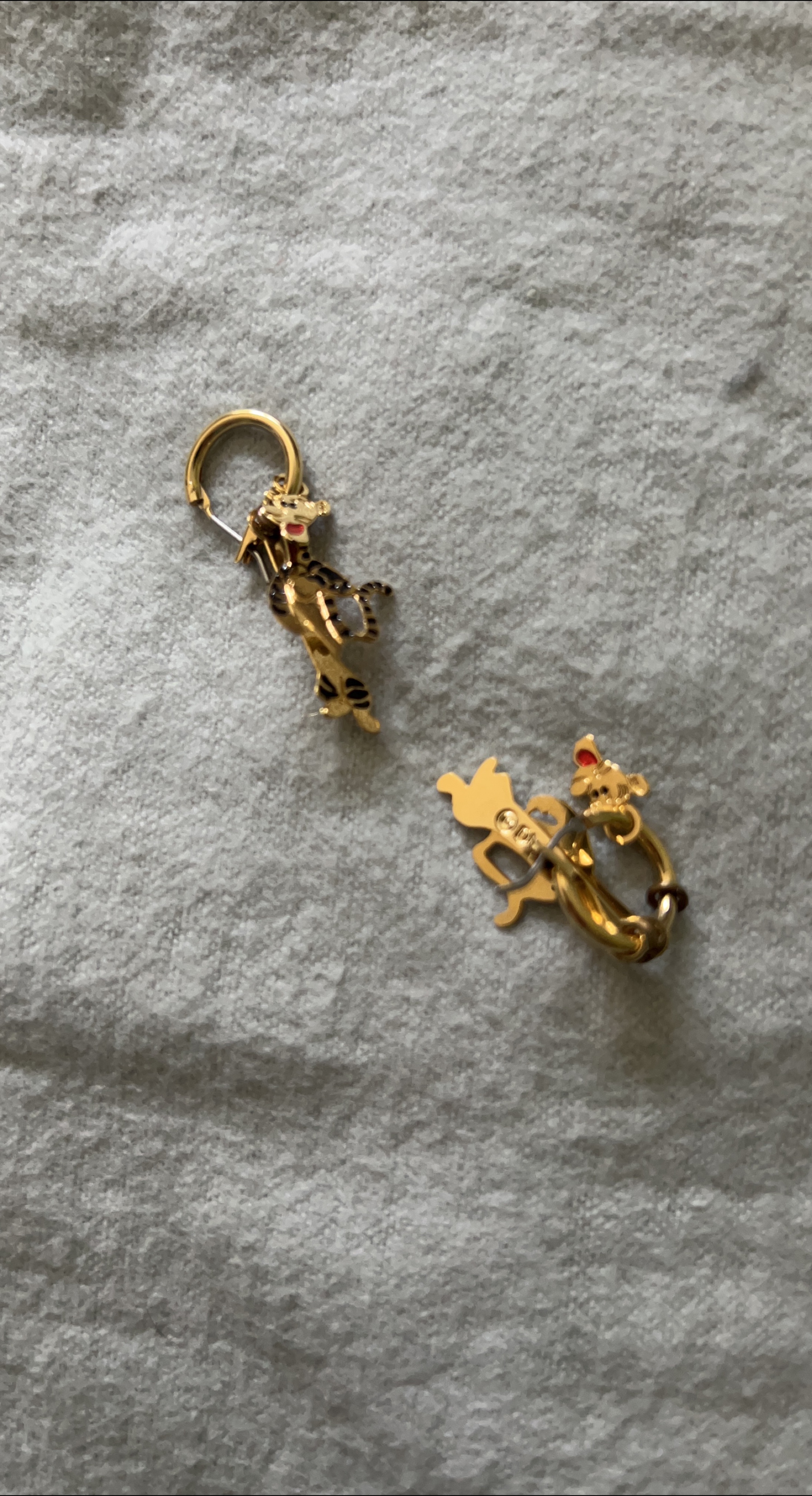 Disney Tigger Earrings thumbnail